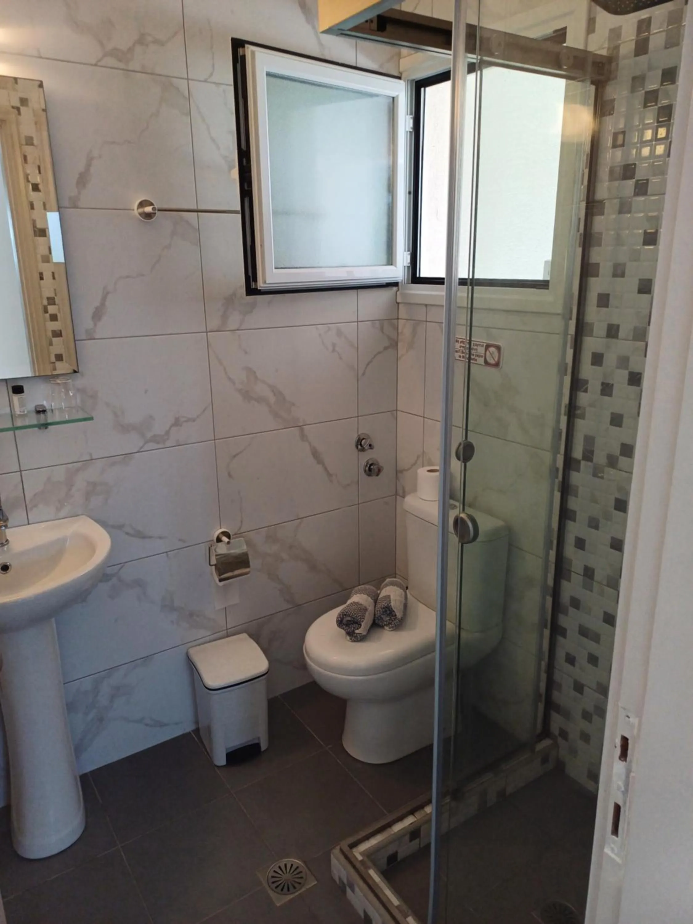 Shower in Villa Kavourakia