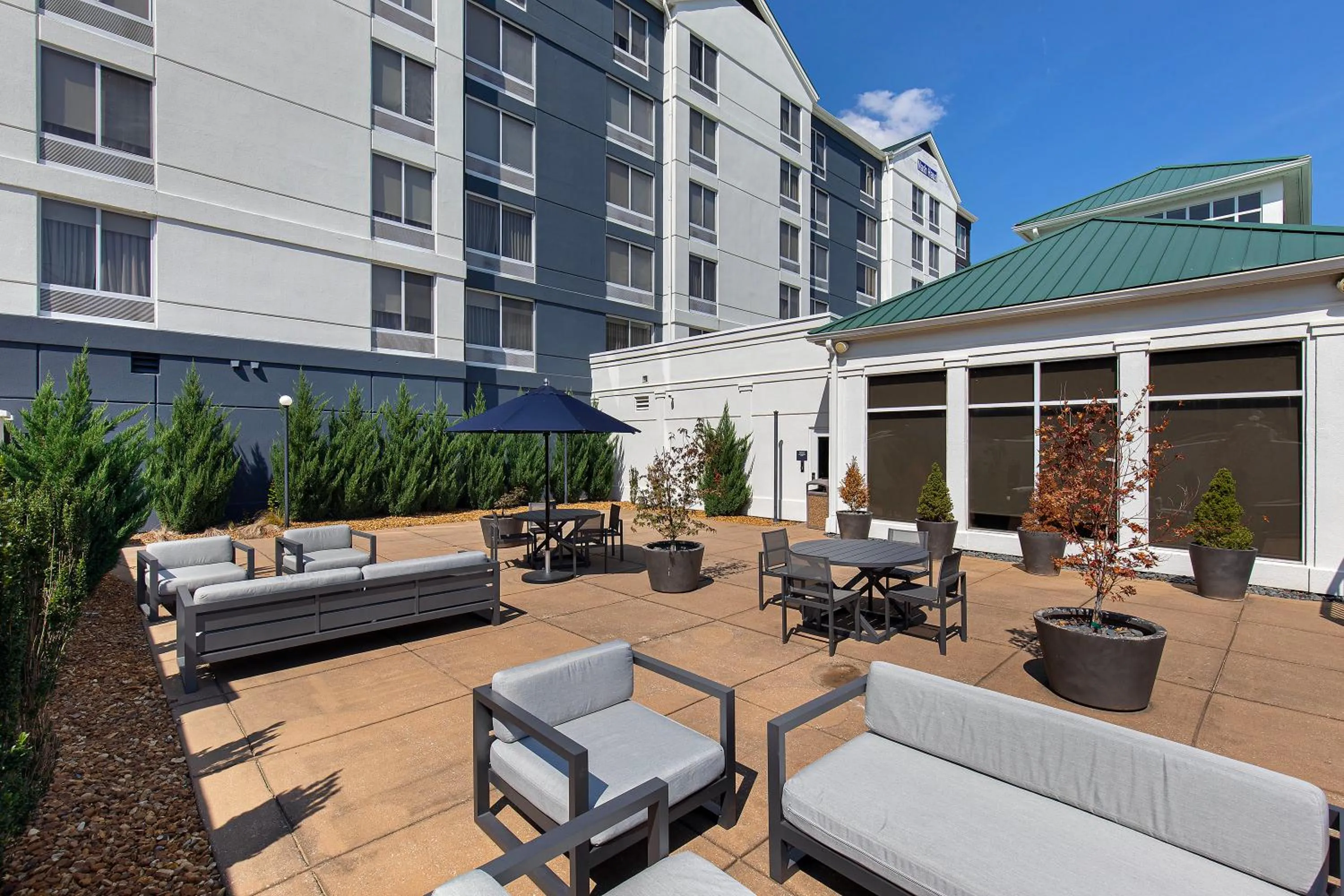 Patio in Crowne Plaza Nashville Airport by IHG