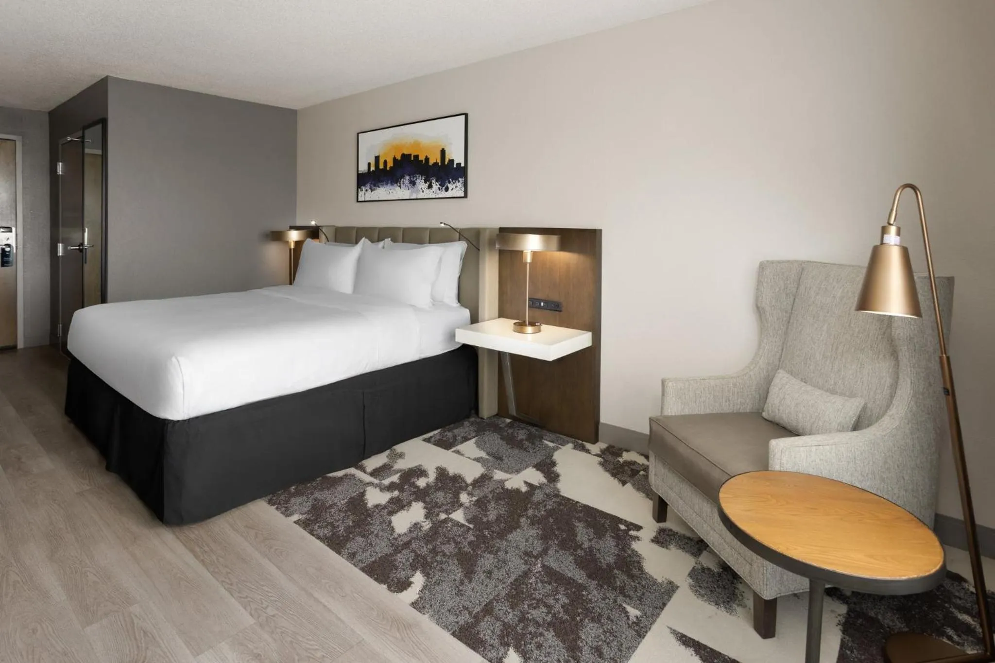 Photo of the whole room, Bed in Crowne Plaza Nashville Airport by IHG