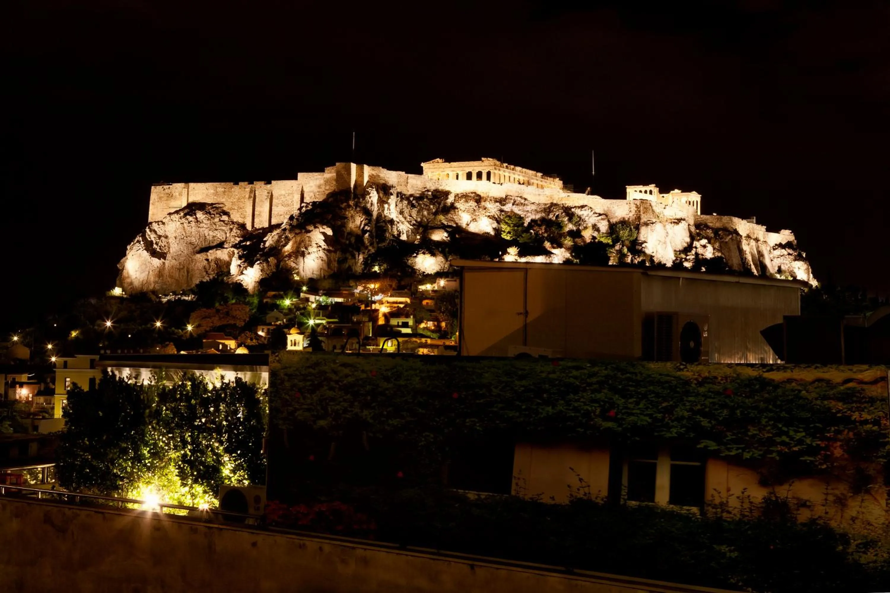 Area and facilities in Hermes Hotel