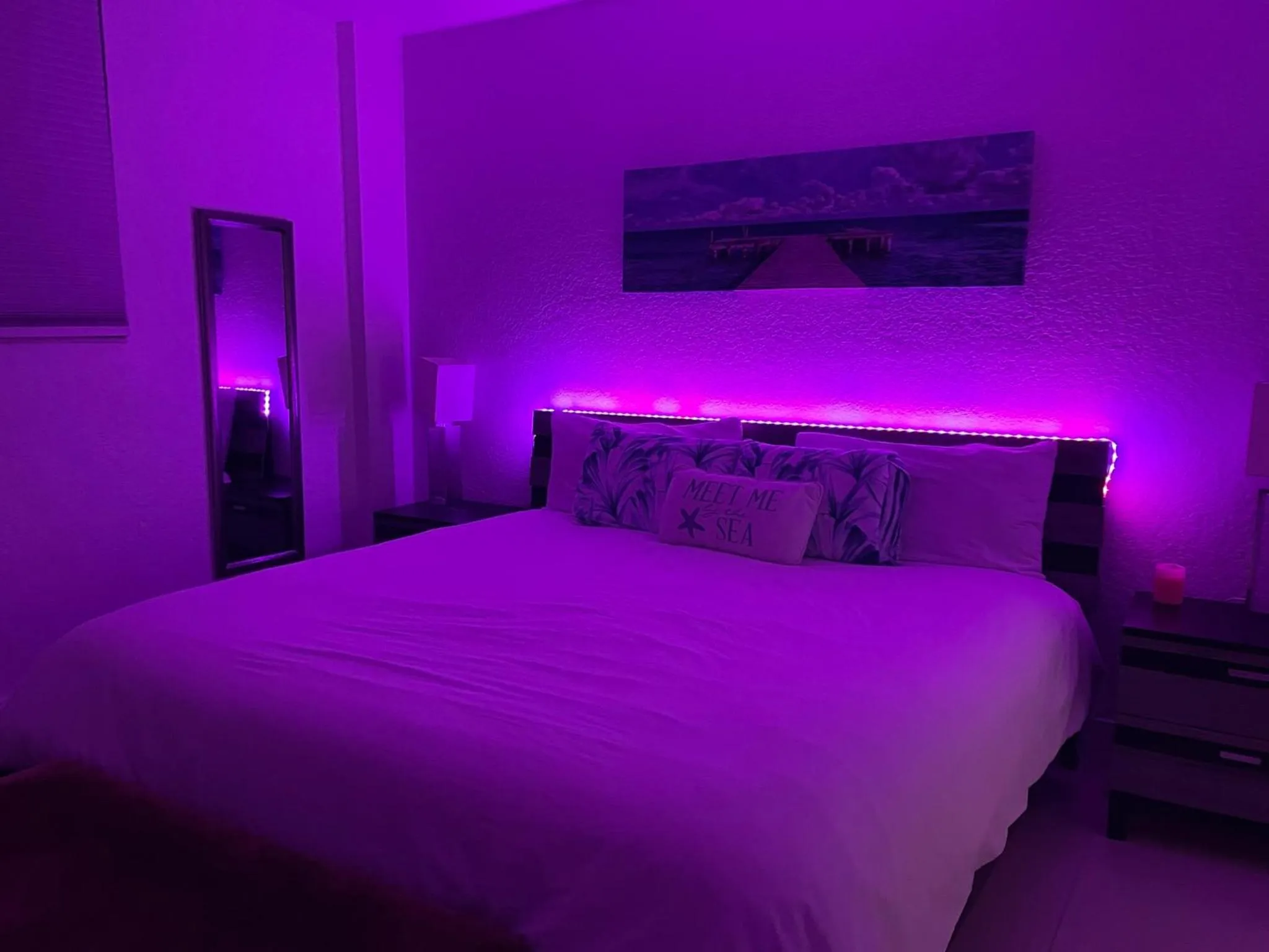 Bed in Beautiful penthouse condo with stunning views of both ocean and city