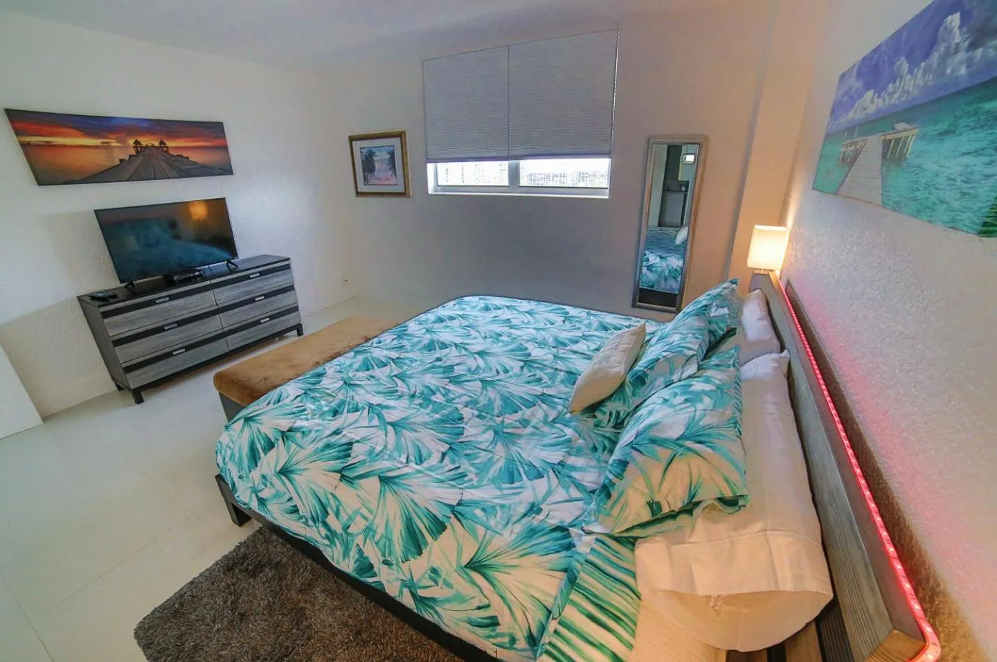 Bed in Beautiful penthouse condo with stunning views of both ocean and city