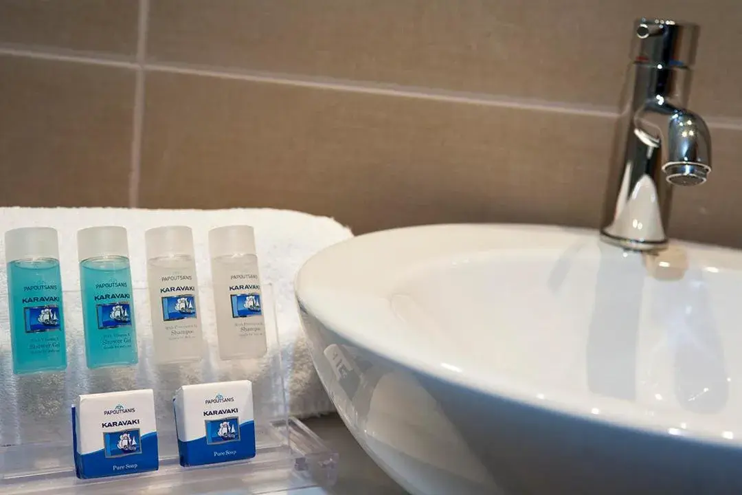 Superior Double Room in Plaka Hotel Superior Double Room in Plaka Hotel