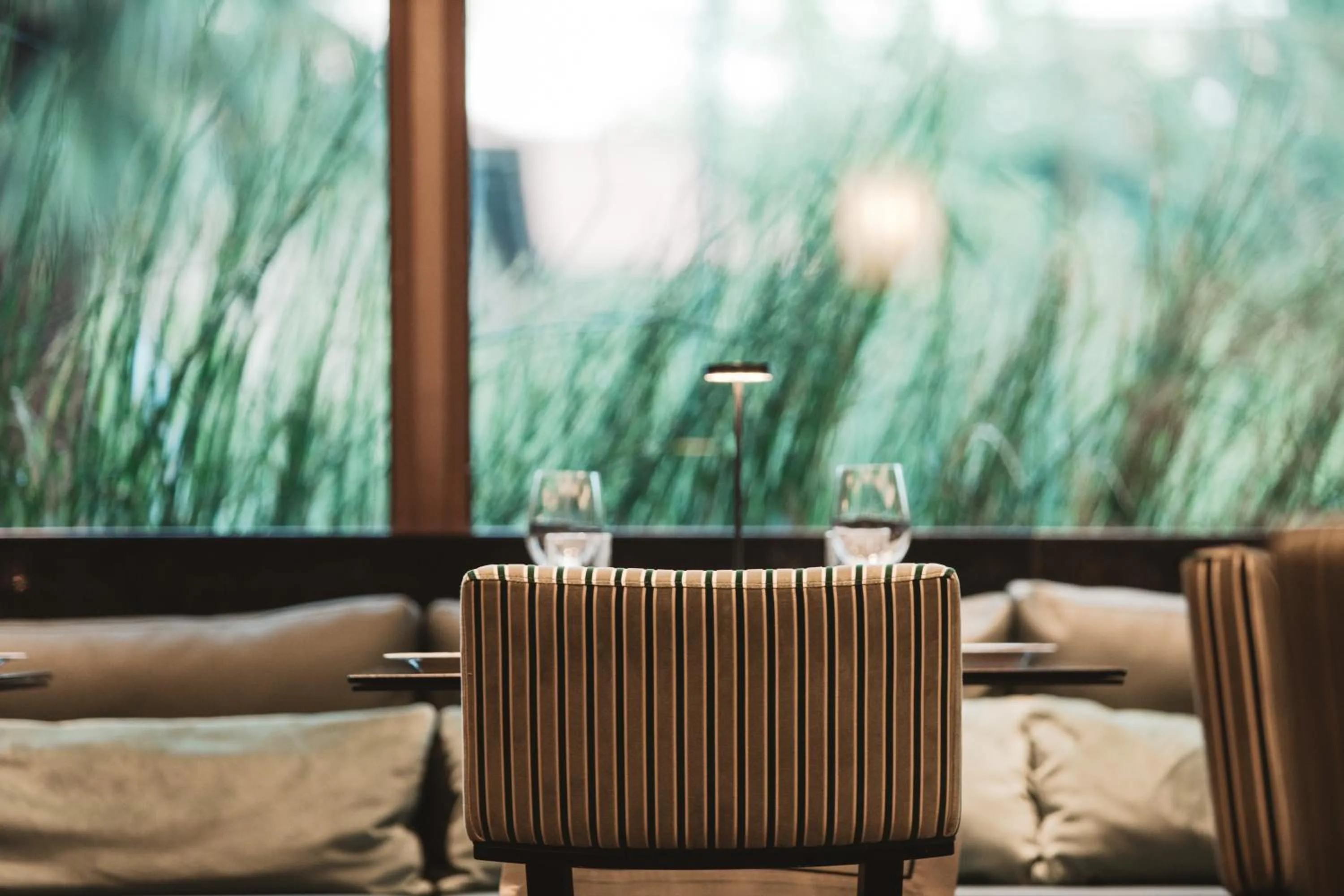 Restaurant/places to eat in Divani Caravel