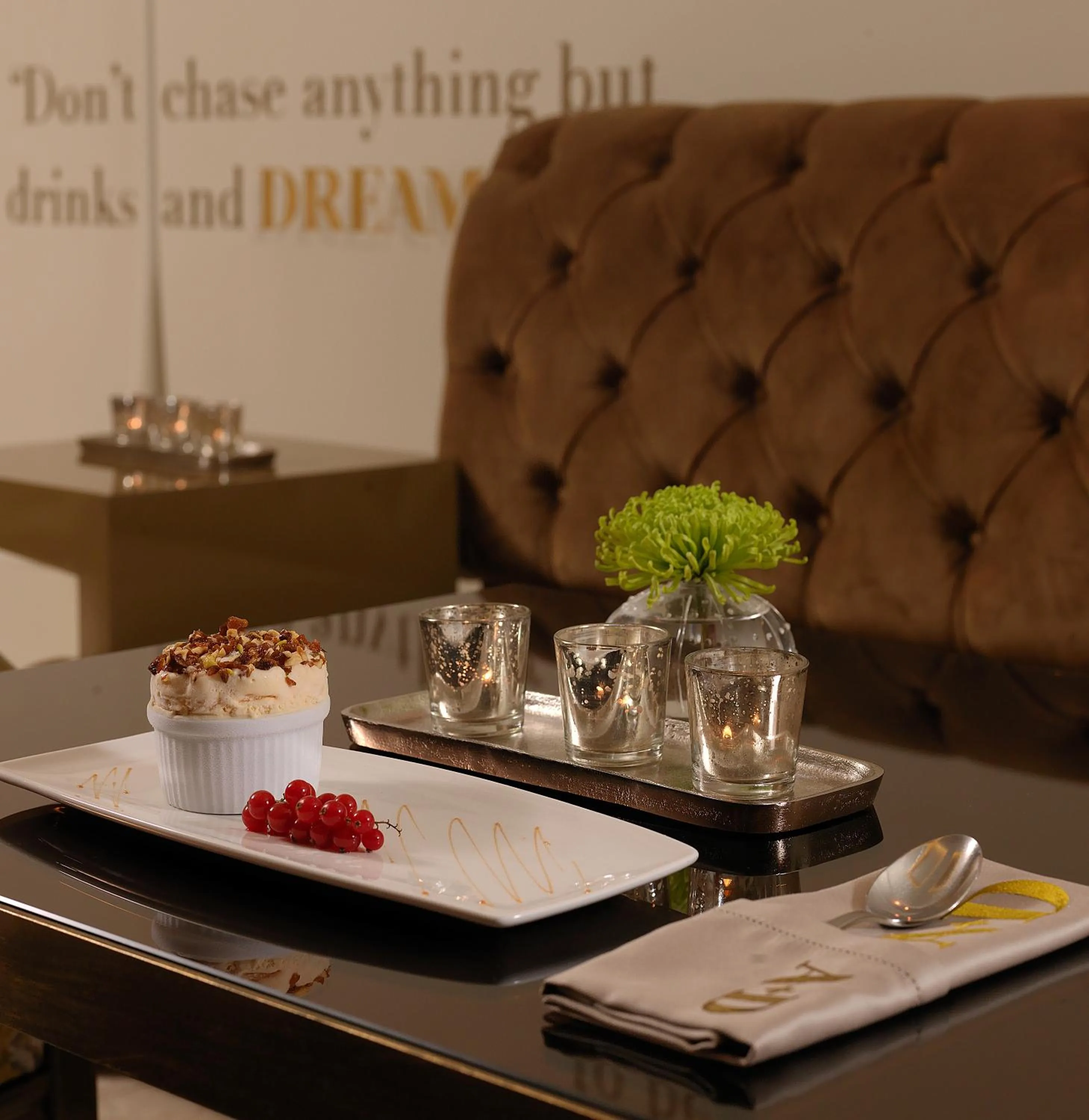 Restaurant/places to eat in Divani Apollon Palace & Thalasso