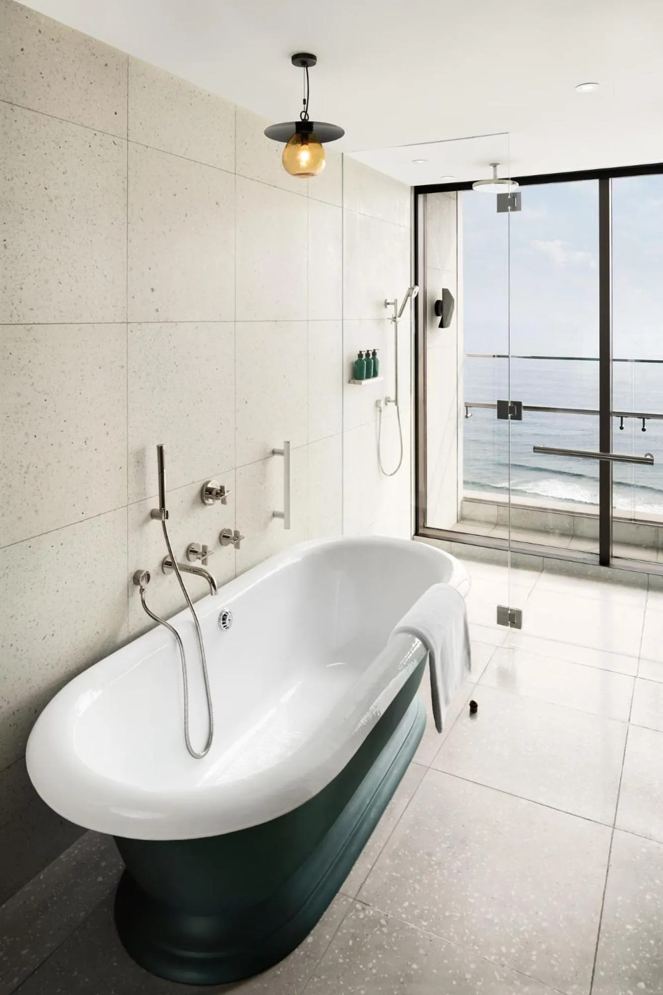 Bath in New World Hoiana Beach Resort