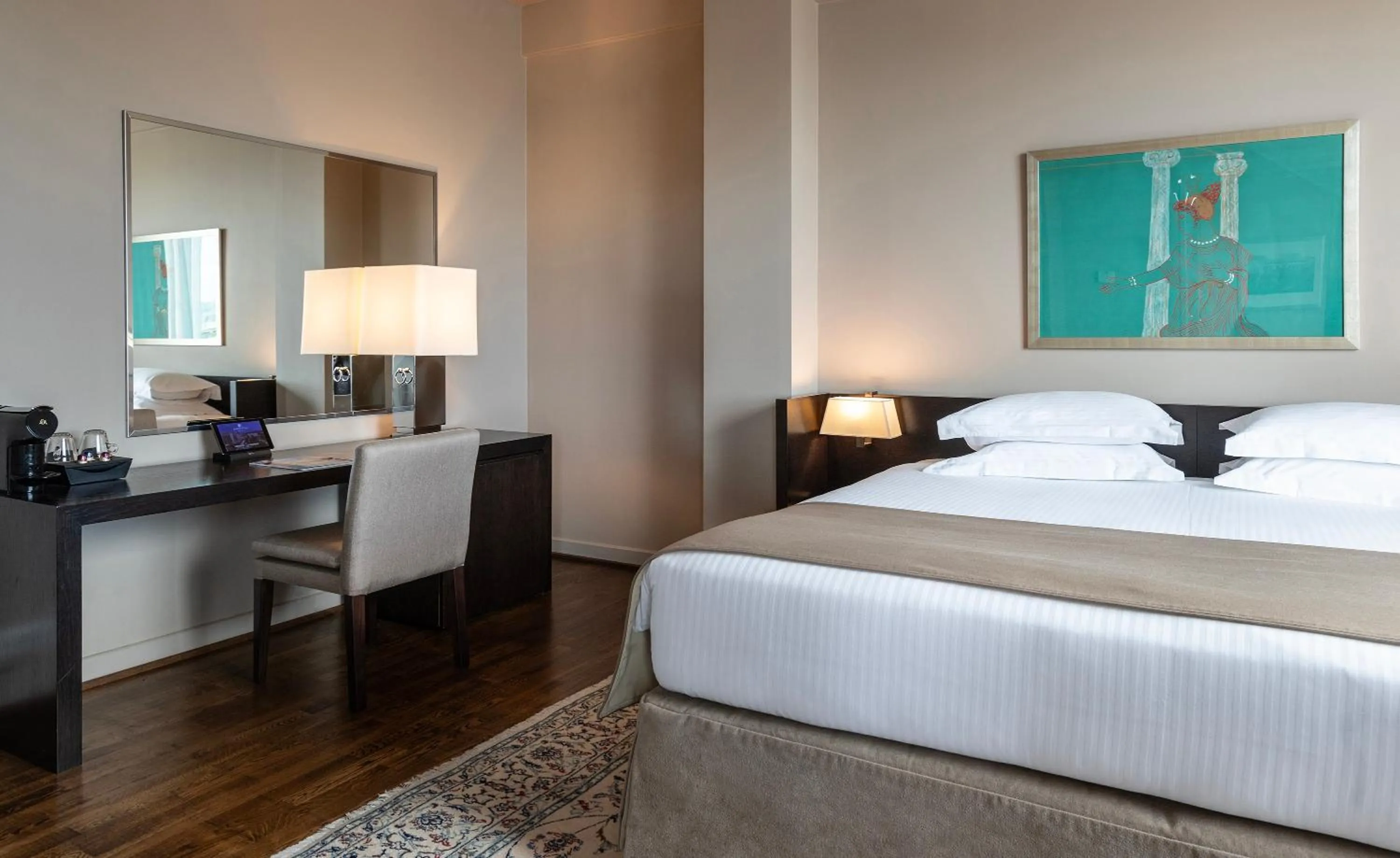 Bed in NJV Athens Plaza