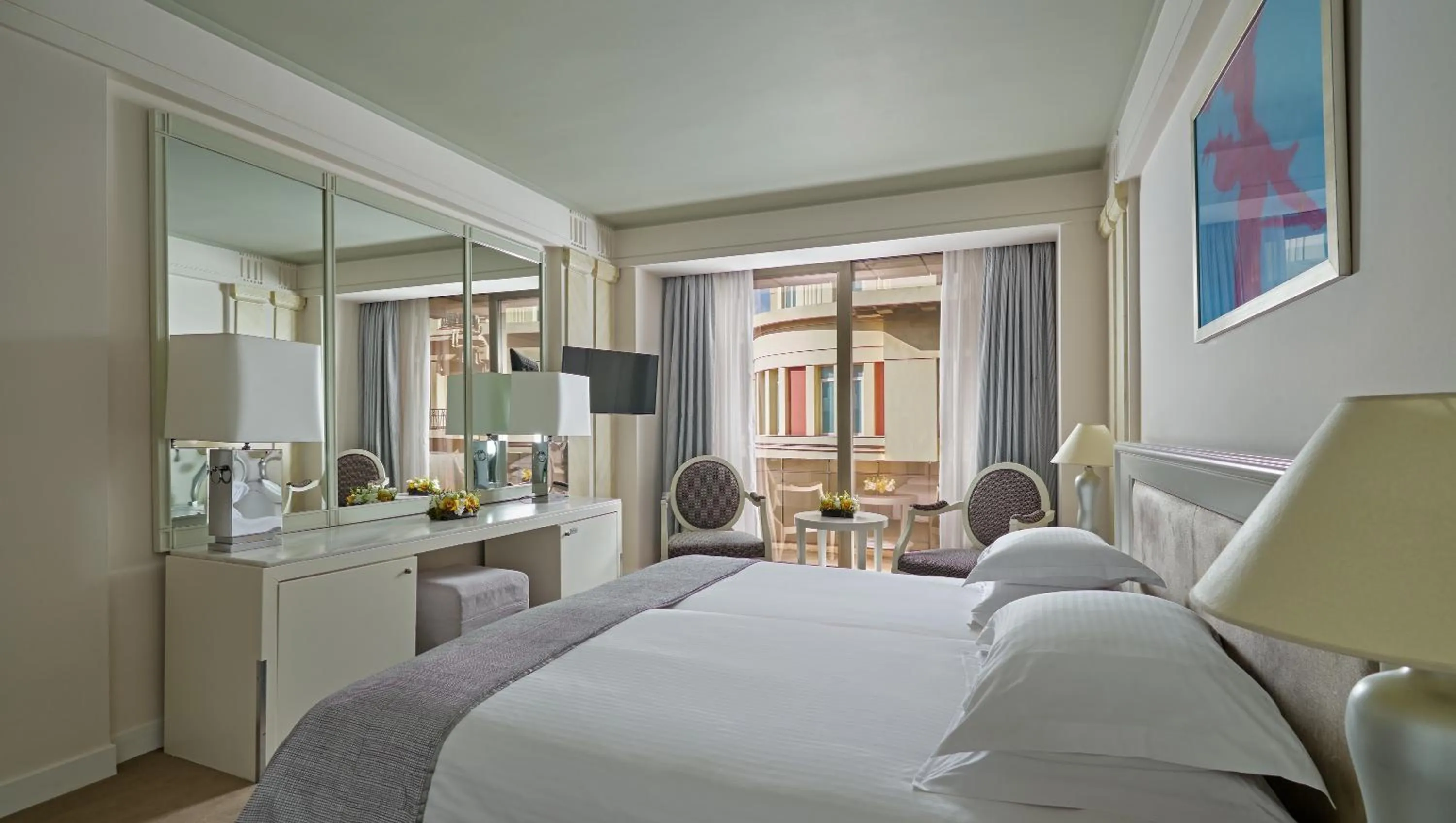 Bed in NJV Athens Plaza