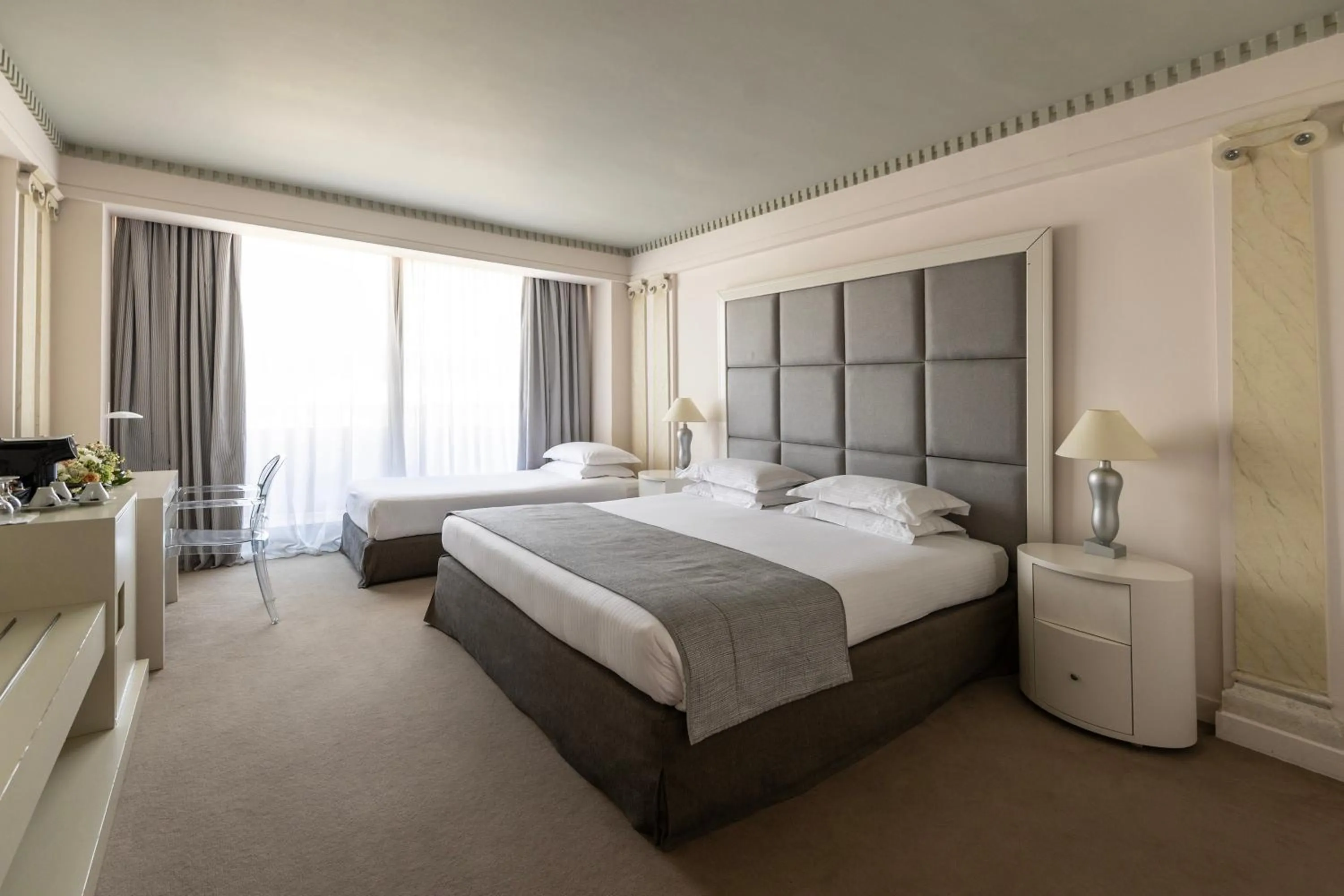 Bed in NJV Athens Plaza