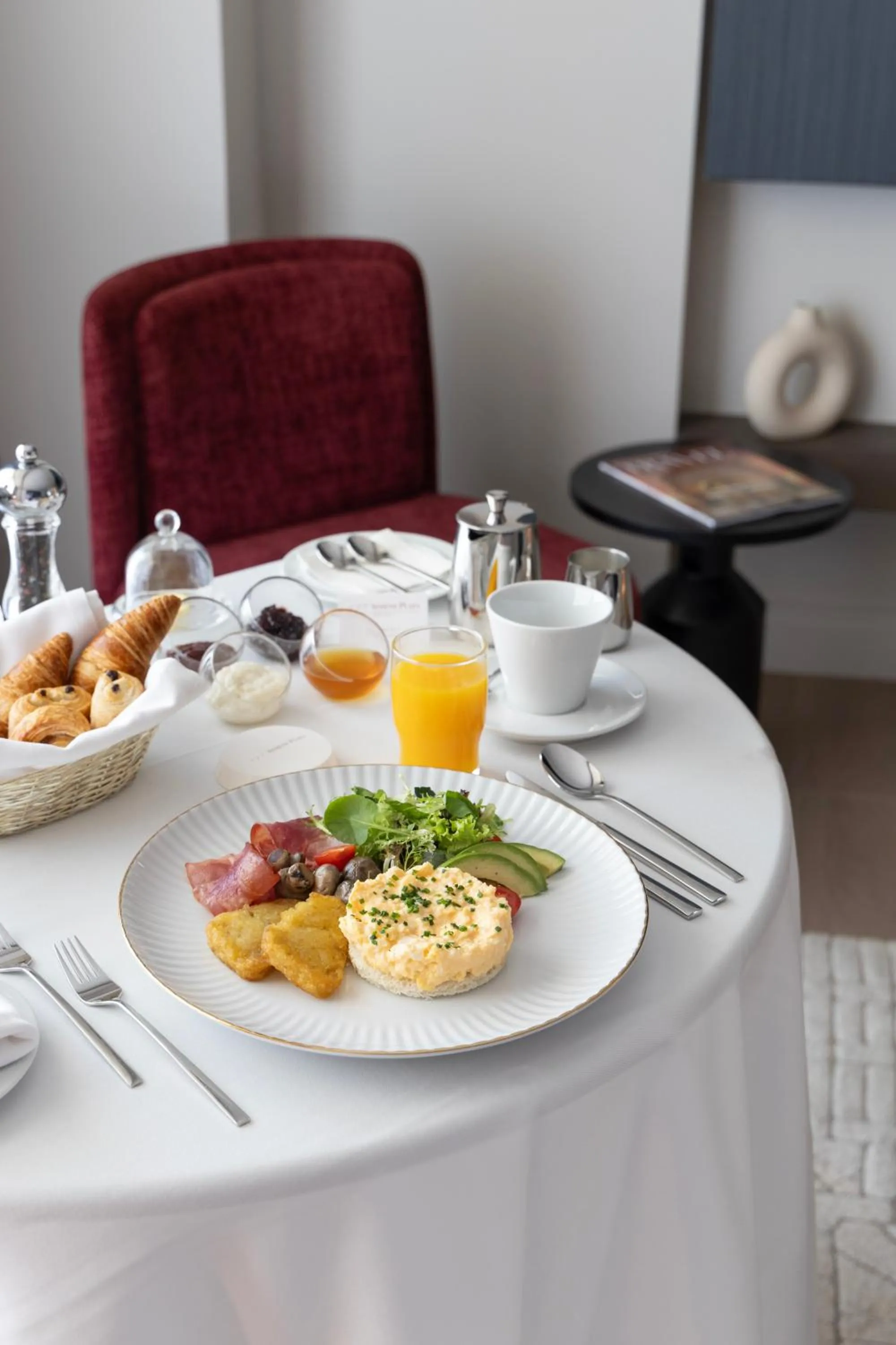 Breakfast in NJV Athens Plaza