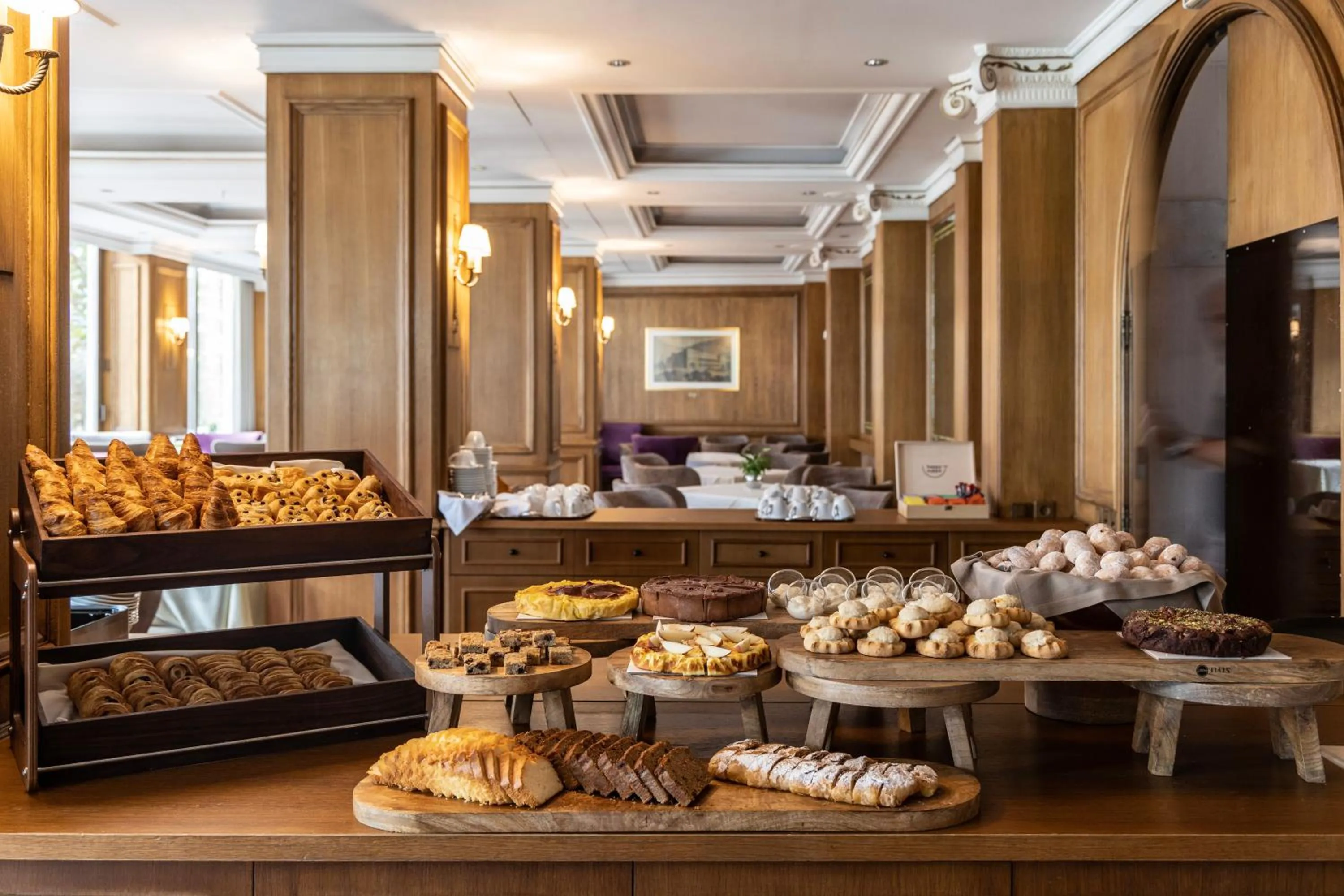 Breakfast in NJV Athens Plaza