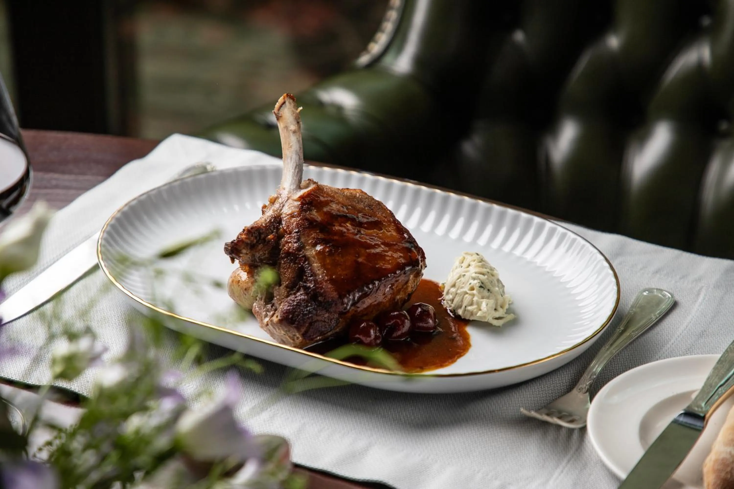 Restaurant/places to eat in NJV Athens Plaza