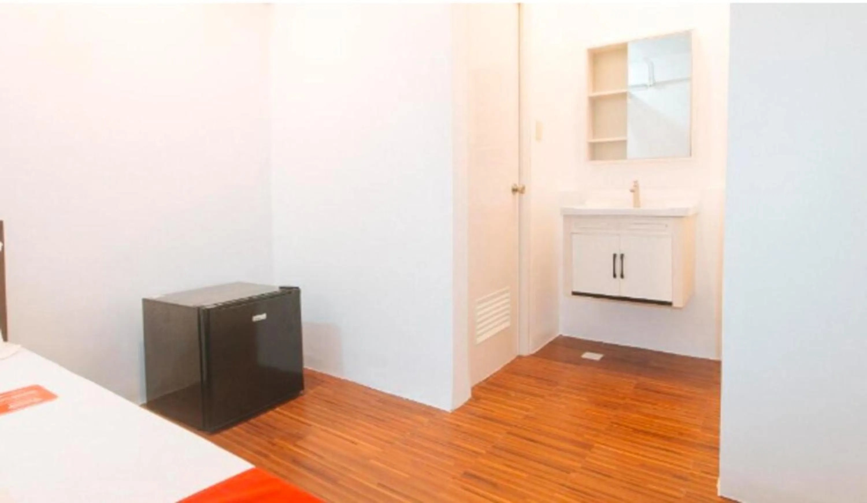 Bed in OYO 1087 Enrico's Place Kamias