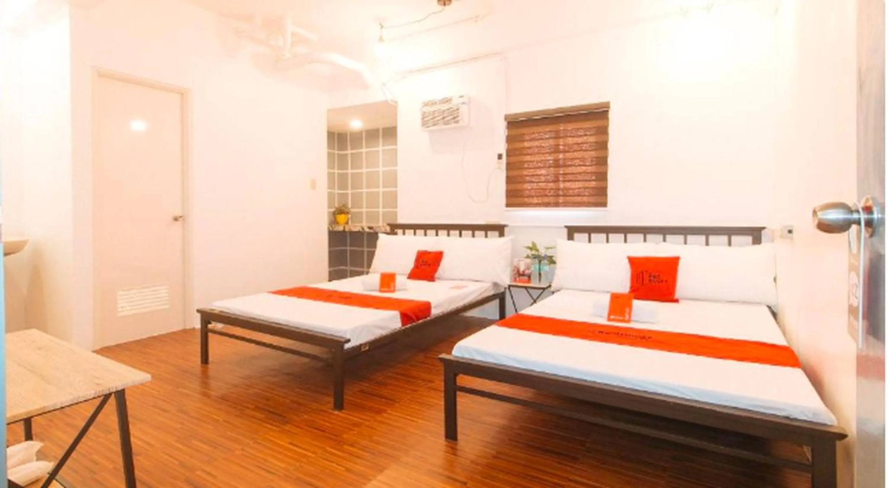 Bed in OYO 1087 Enrico's Place Kamias