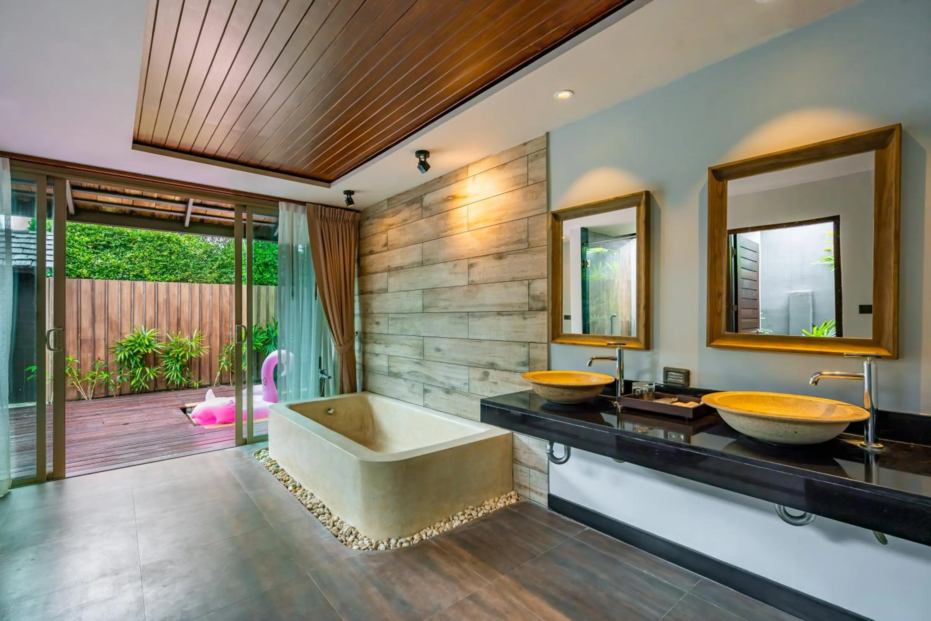 Bathroom in Malabar Pool Villa Phuket