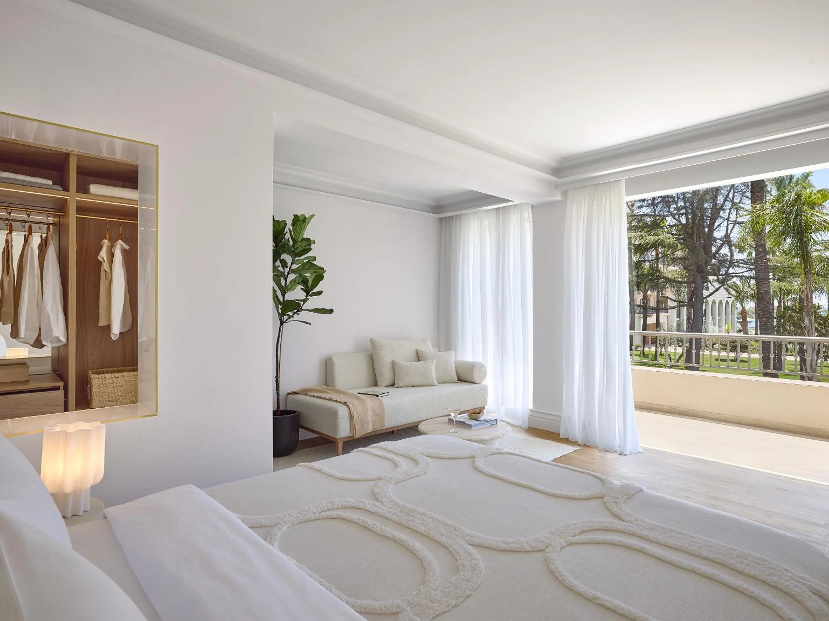 Bed in Grecotel Filoxenia