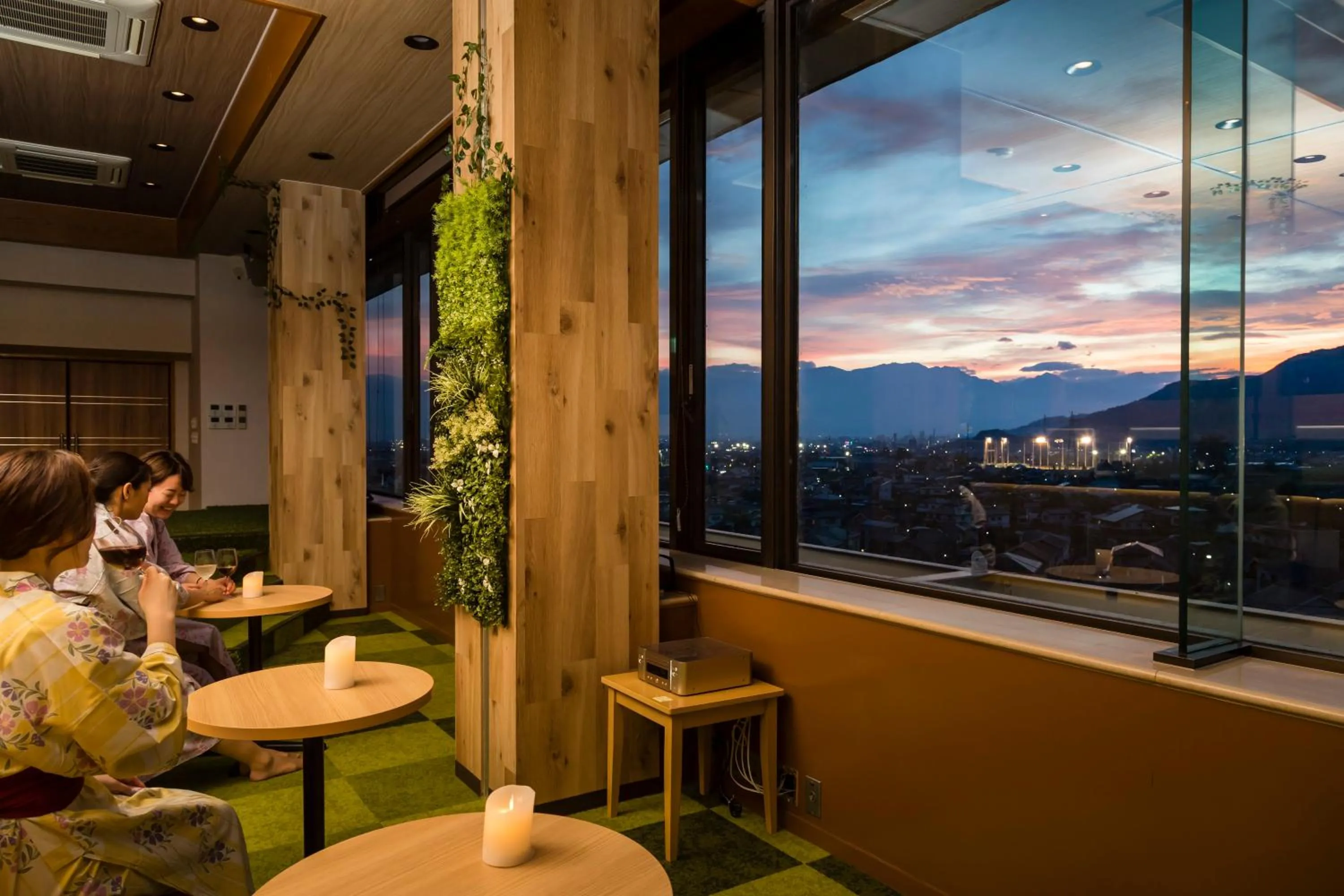 Lounge or bar in Japanese Onsen Ryokan Kohakuen