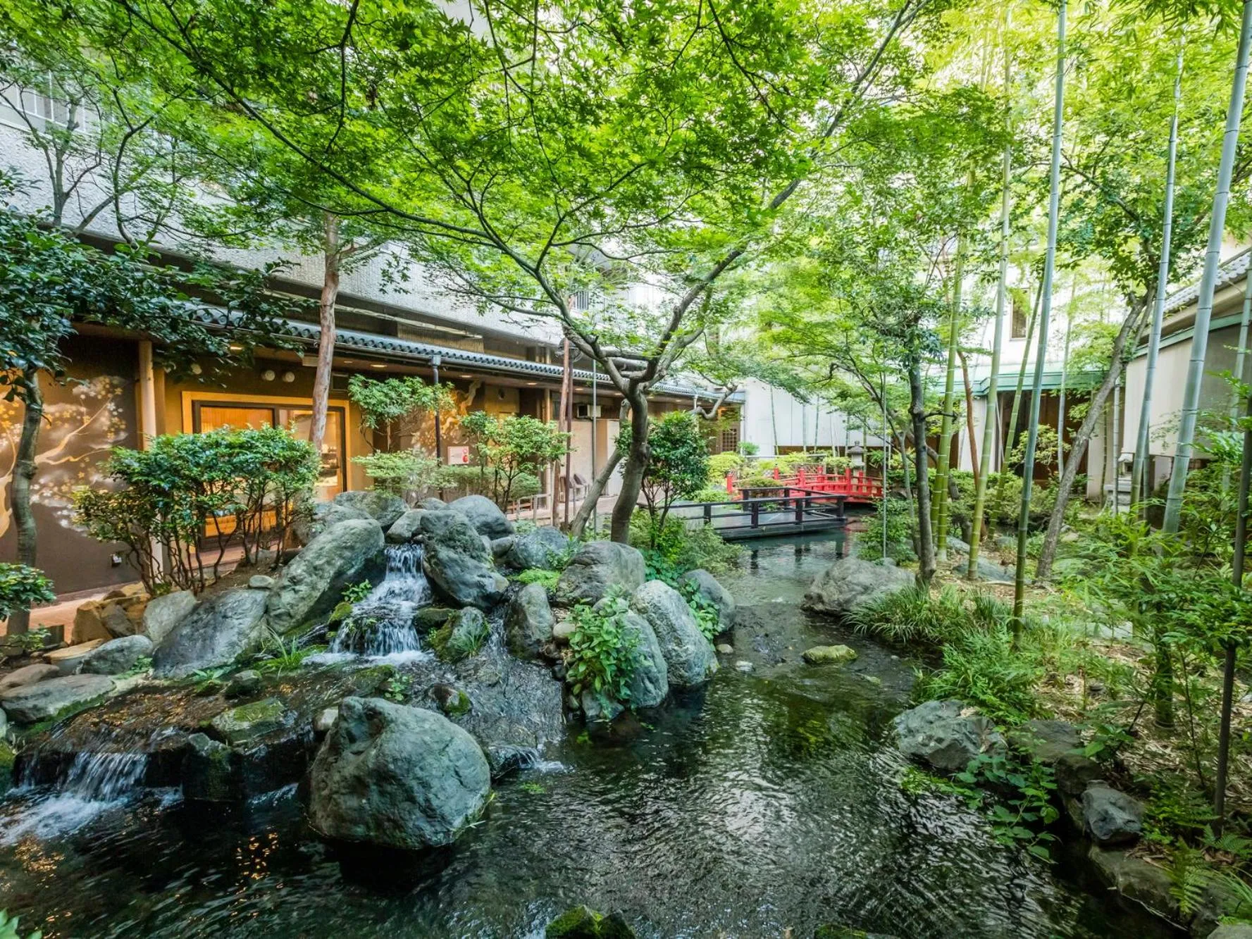 Garden in Japanese Onsen Ryokan Kohakuen