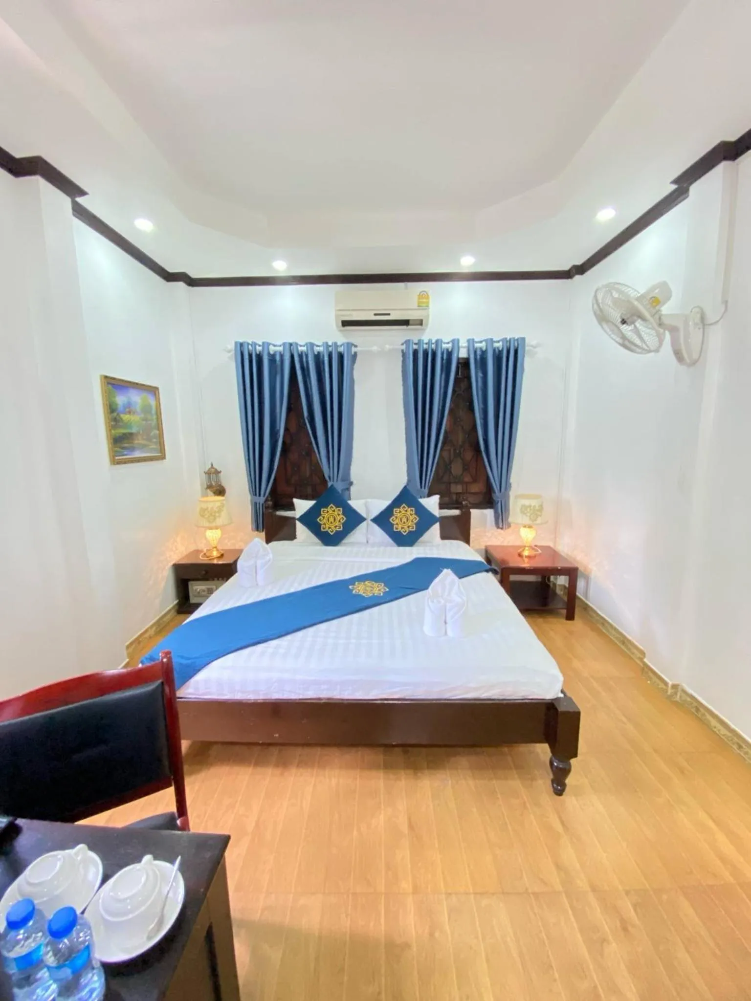 Bed in Singharat Boutique House