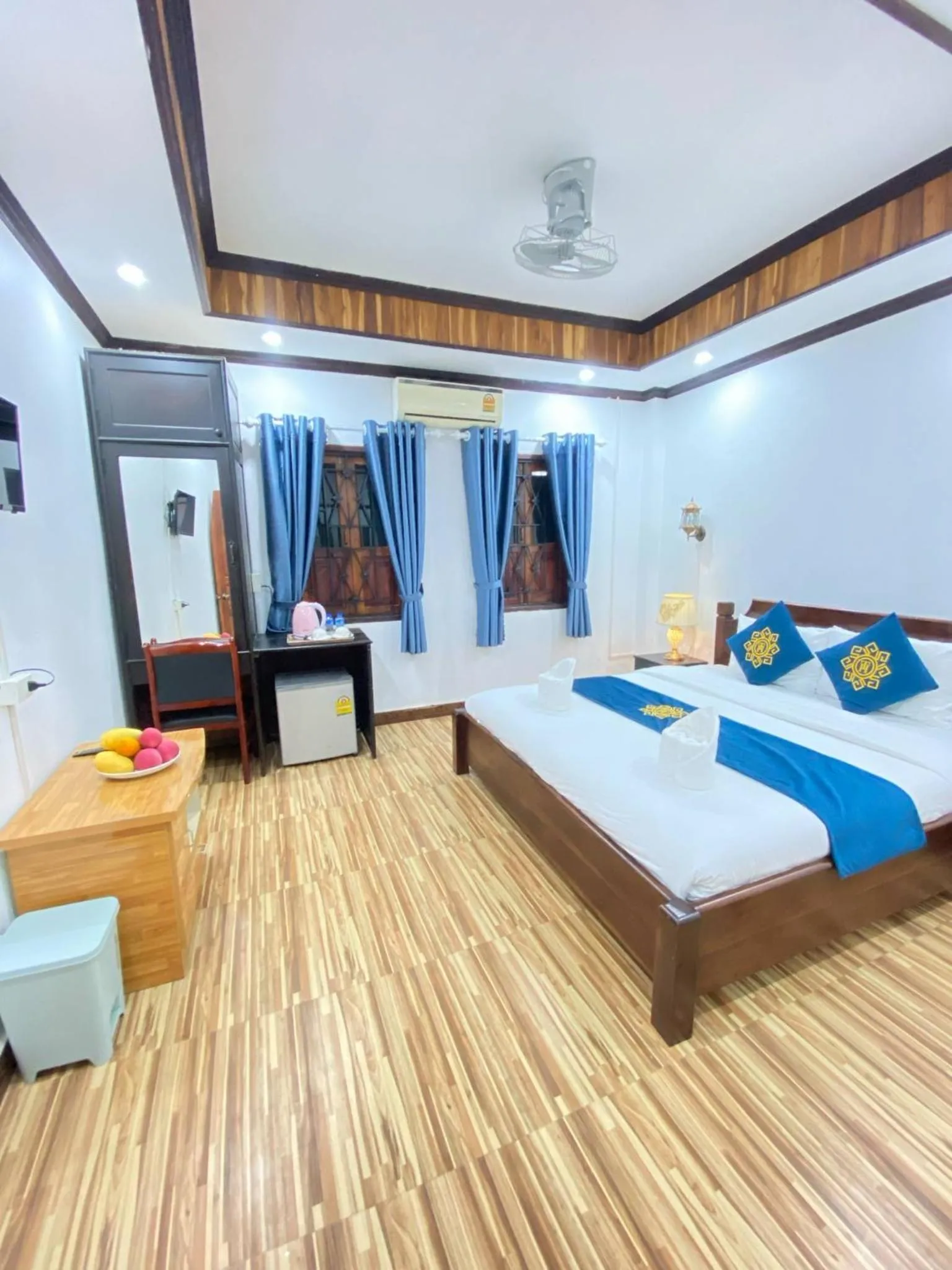 Bed in Singharat Boutique House