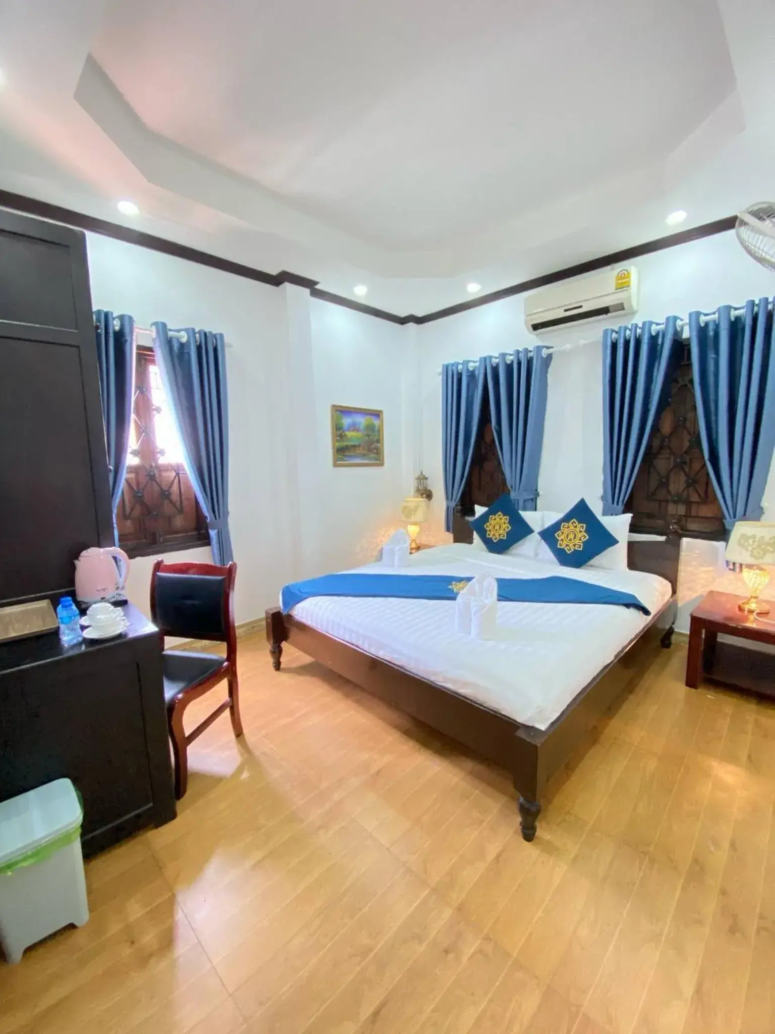 Deluxe Double Room in Singharat Boutique House Deluxe Double Room in Singharat Boutique House
