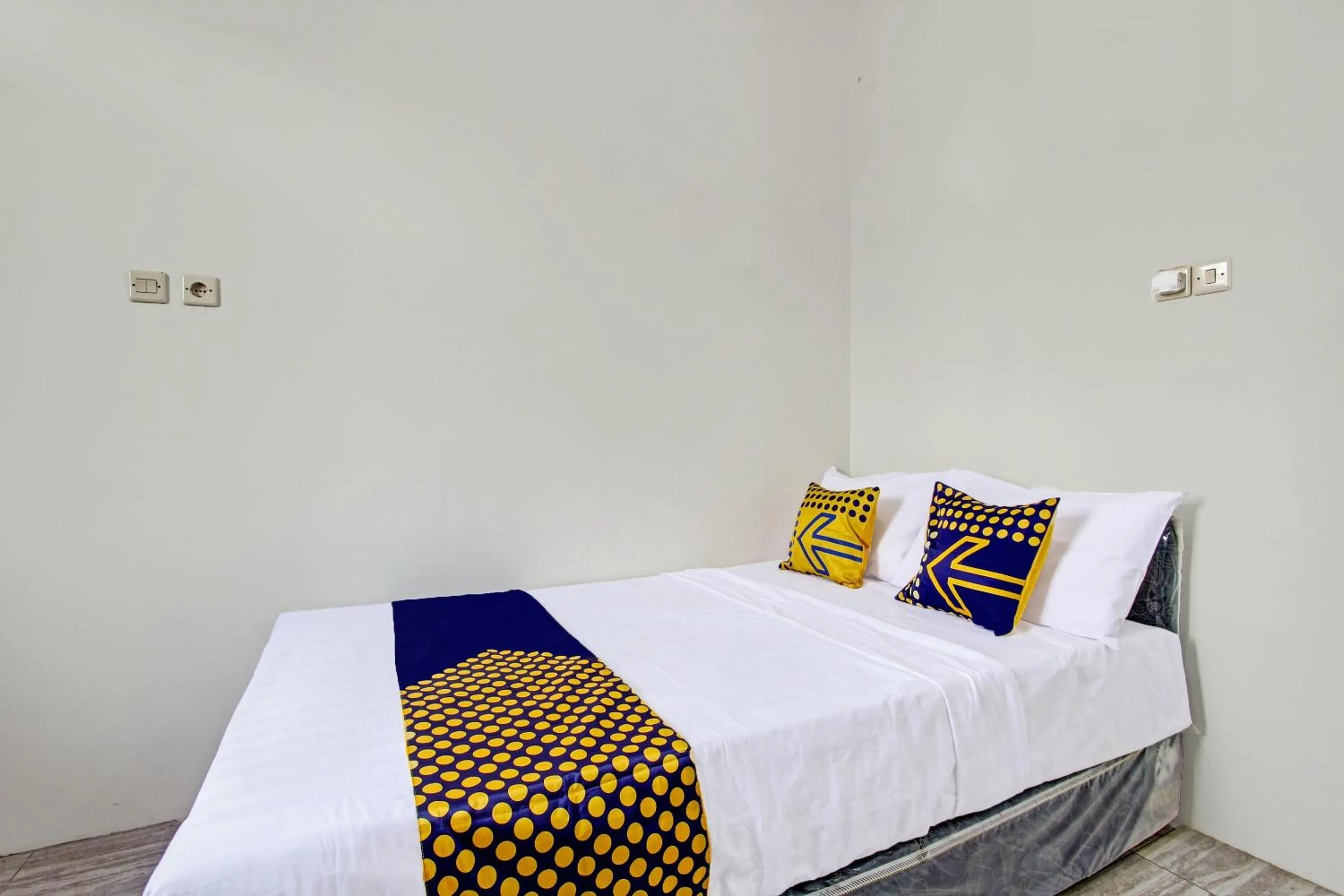 Bedroom, Bed in Hotel O Kristin Homestay