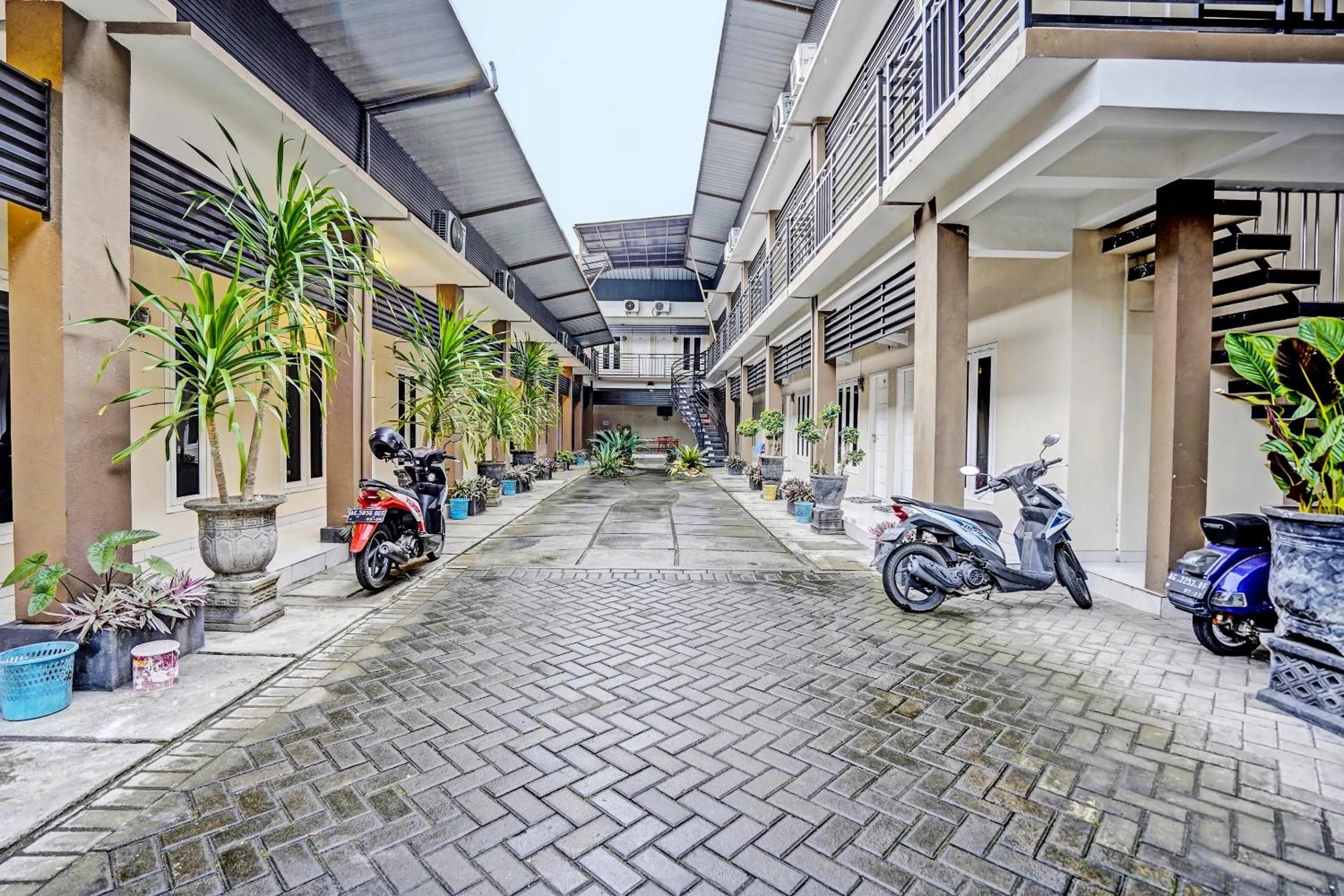 Lobby or reception in OYO Life 92190 Arya Guest House