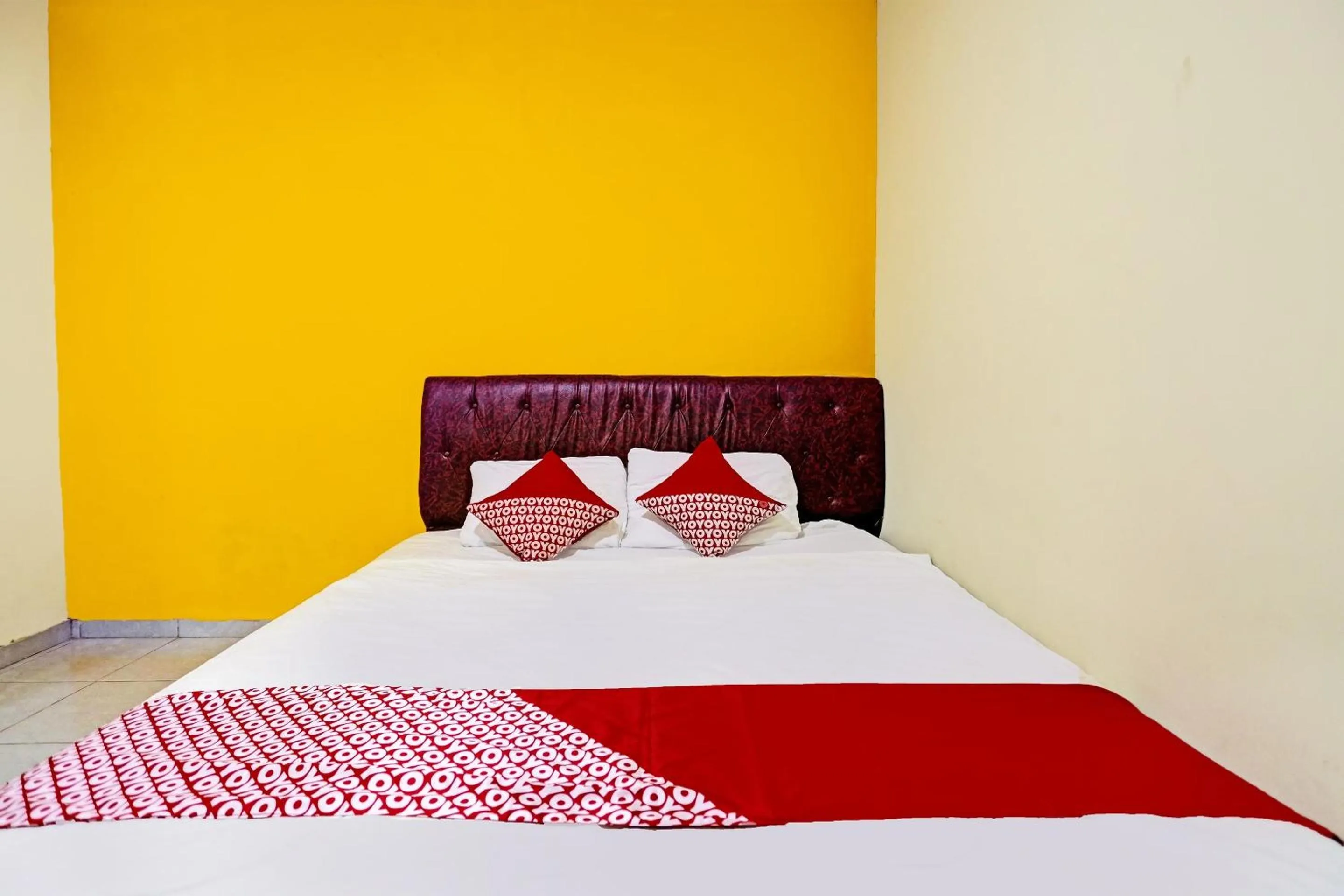 Bedroom, Bed in Hotel O New Town Syariah