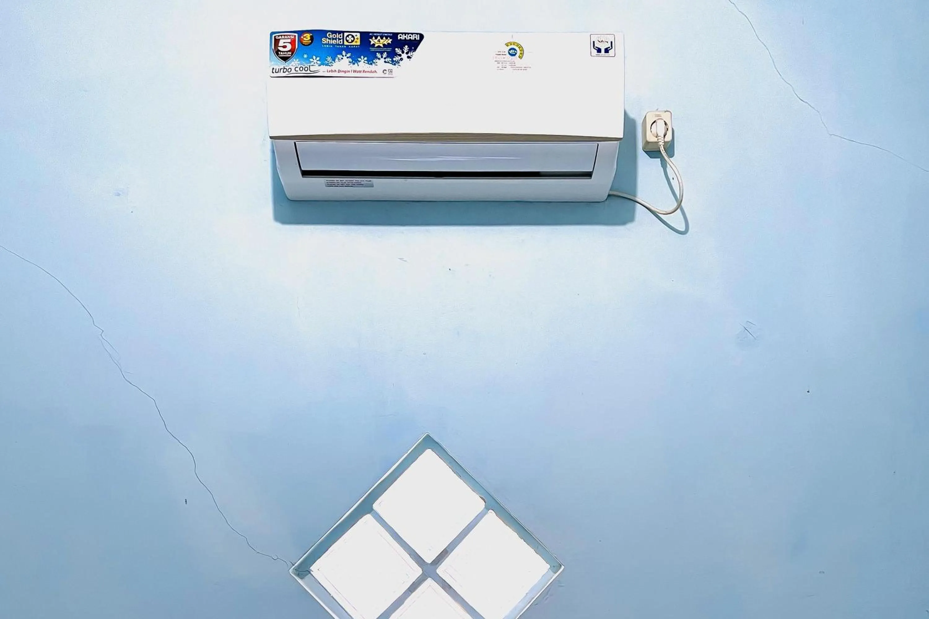 air conditioner in Pondok Karisma Syariah Tasikmalaya Mitra RedDoorz