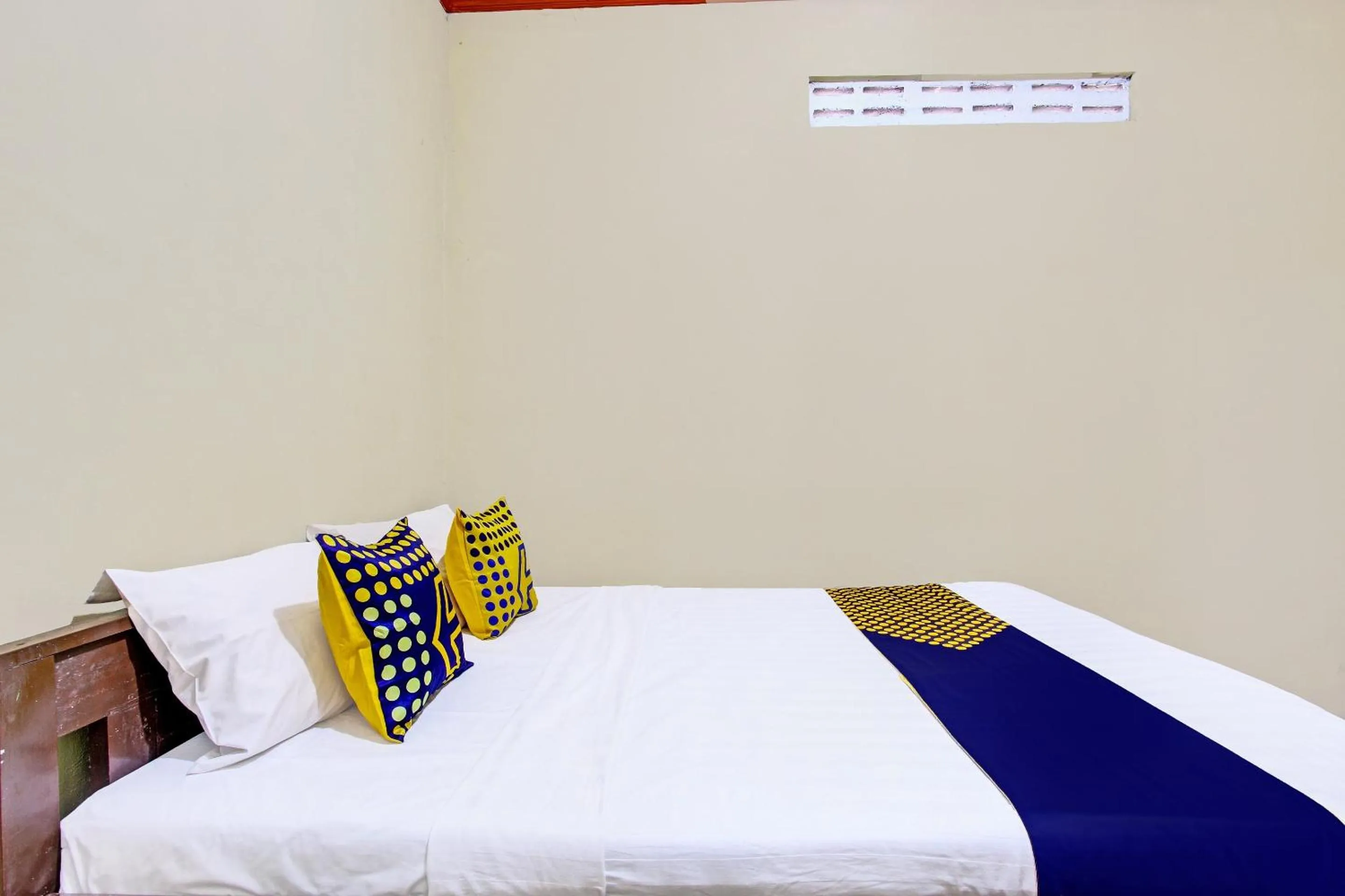 Bedroom in Hotel O Sari Laut