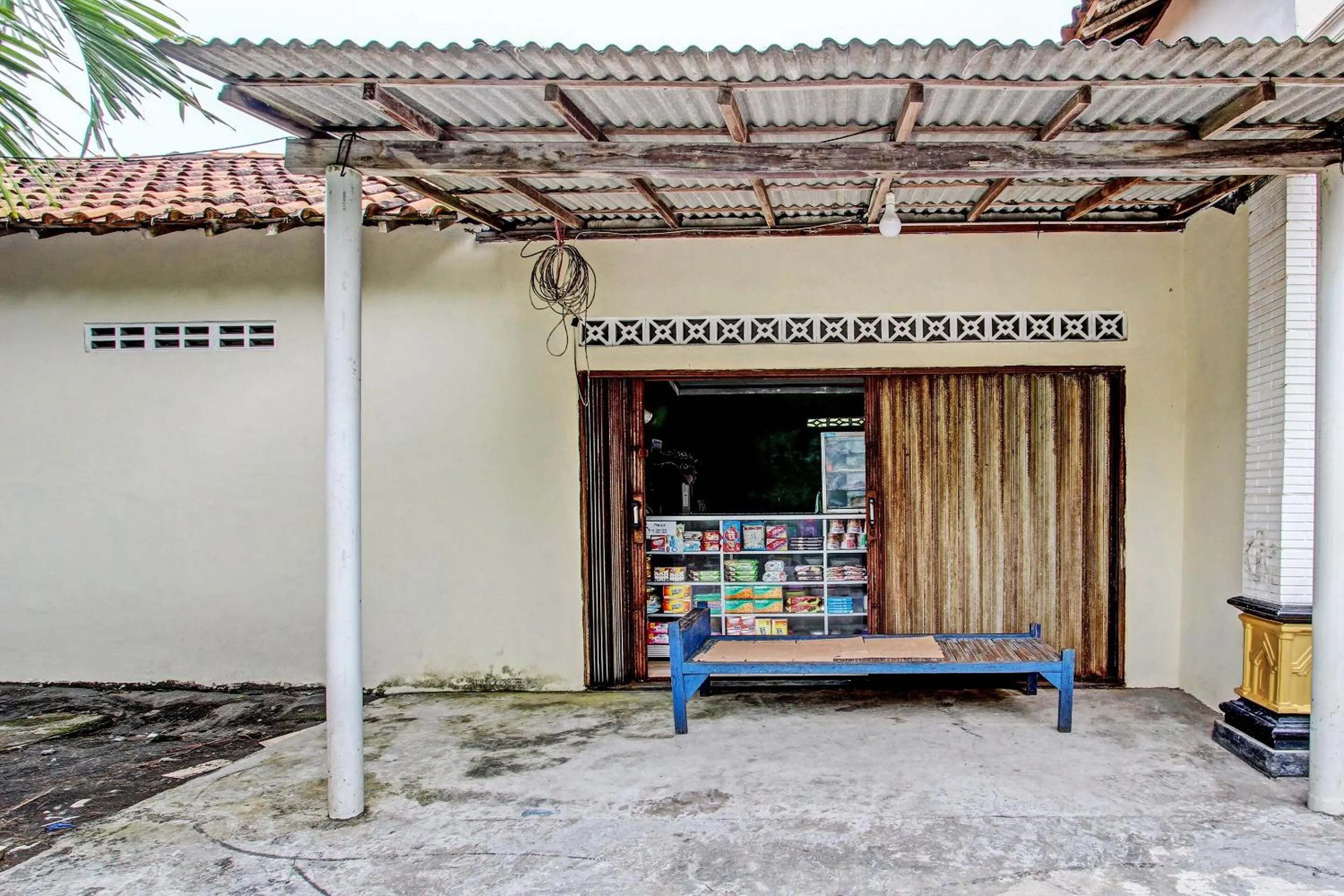 Lobby or reception in Hotel O Sari Laut