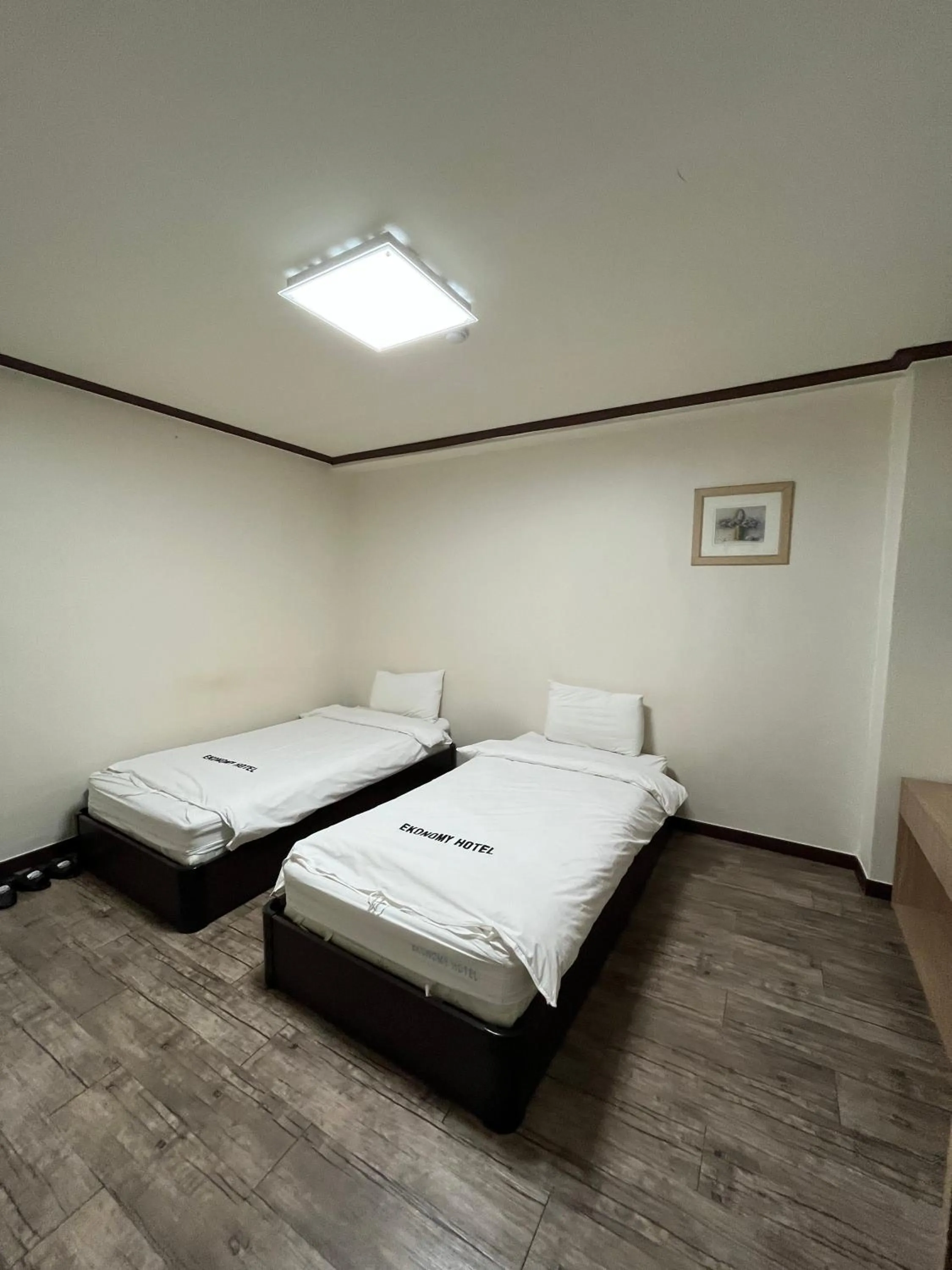 Bed in Ekonomy Hotel