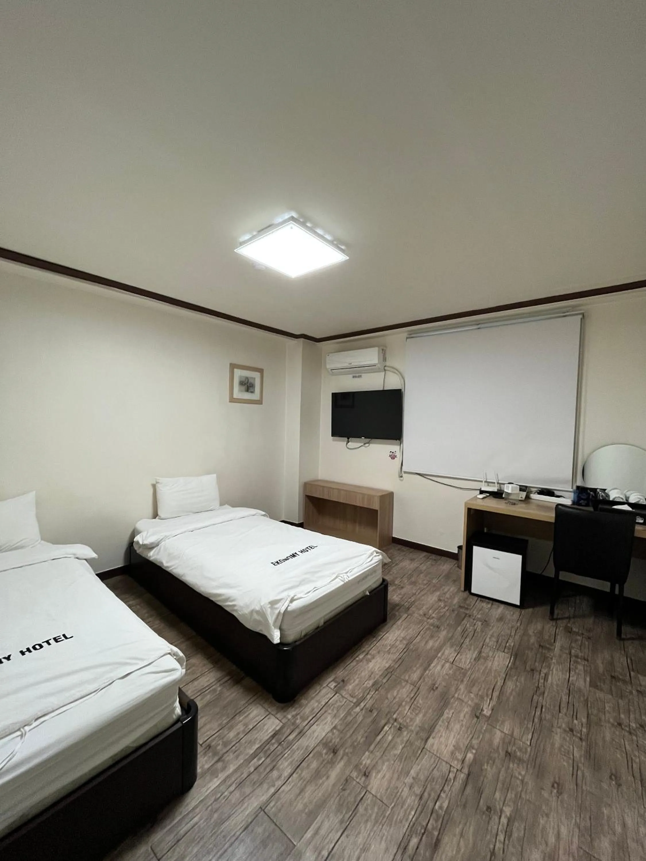 Bed in Ekonomy Hotel