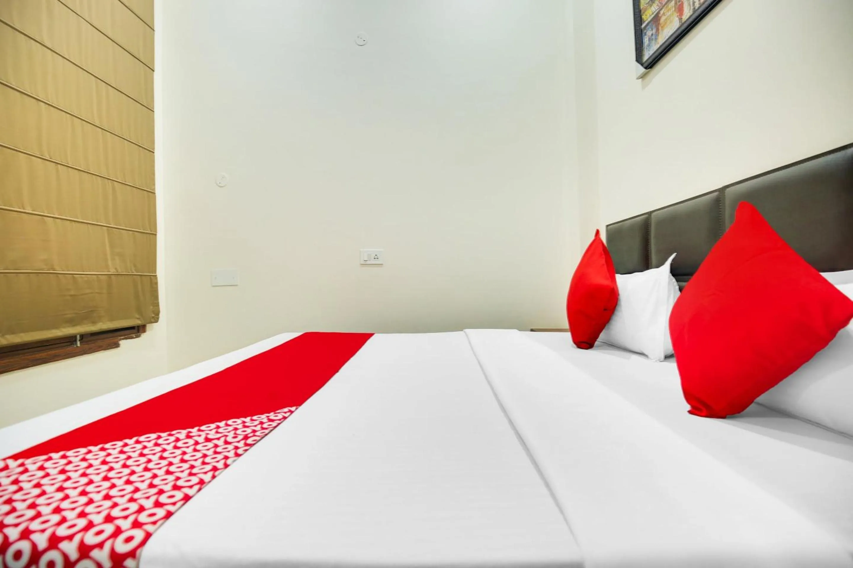 Bedroom in Hotel O Sky Line