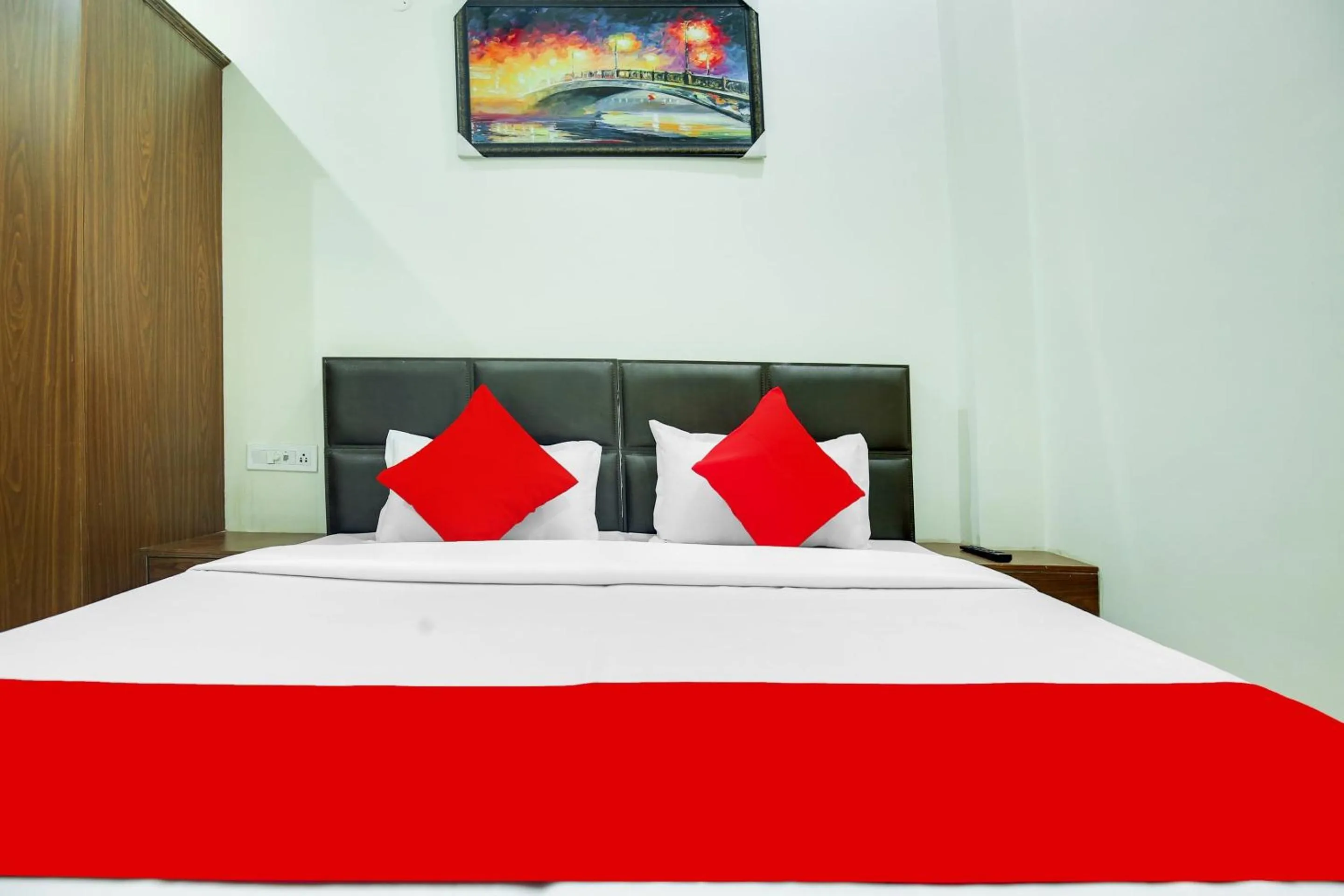 Bedroom in Hotel O Sky Line