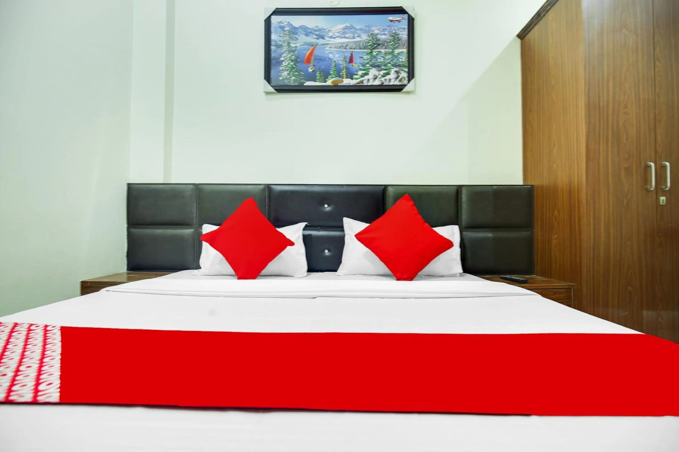 Bedroom in Hotel O Sky Line