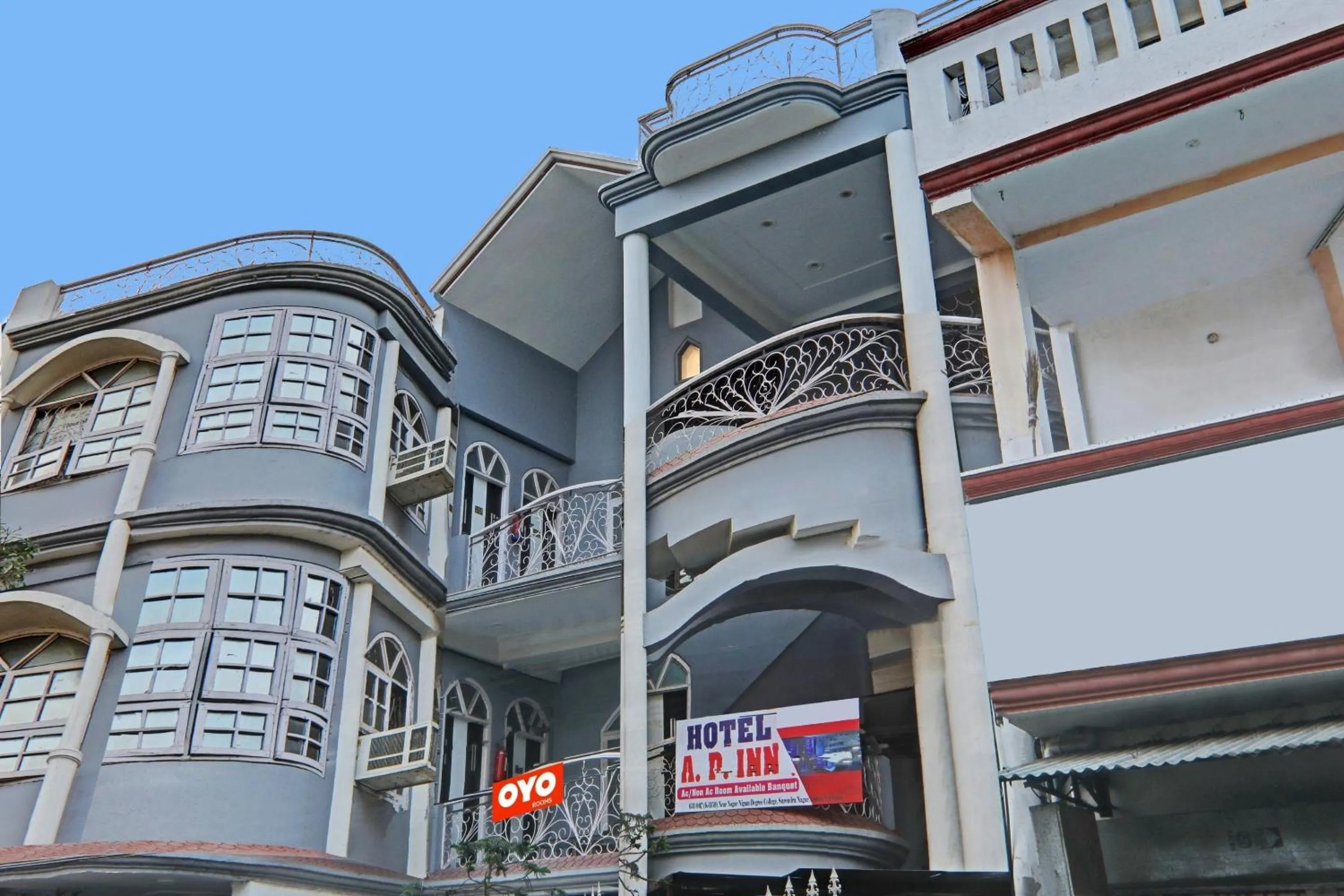 Facade/entrance in Hotel O APM INN