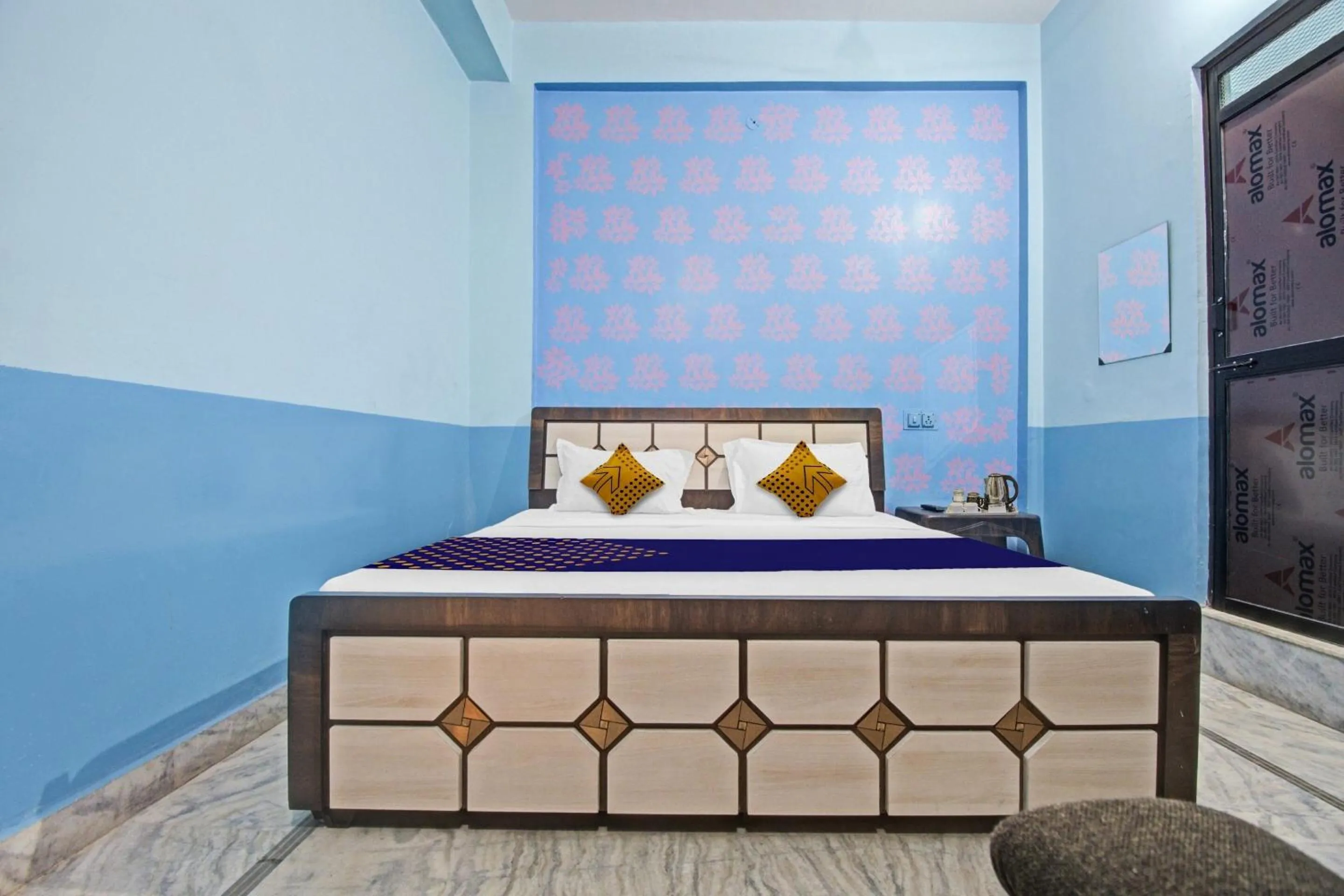 Bedroom in SPOT ON Hotel Rj14