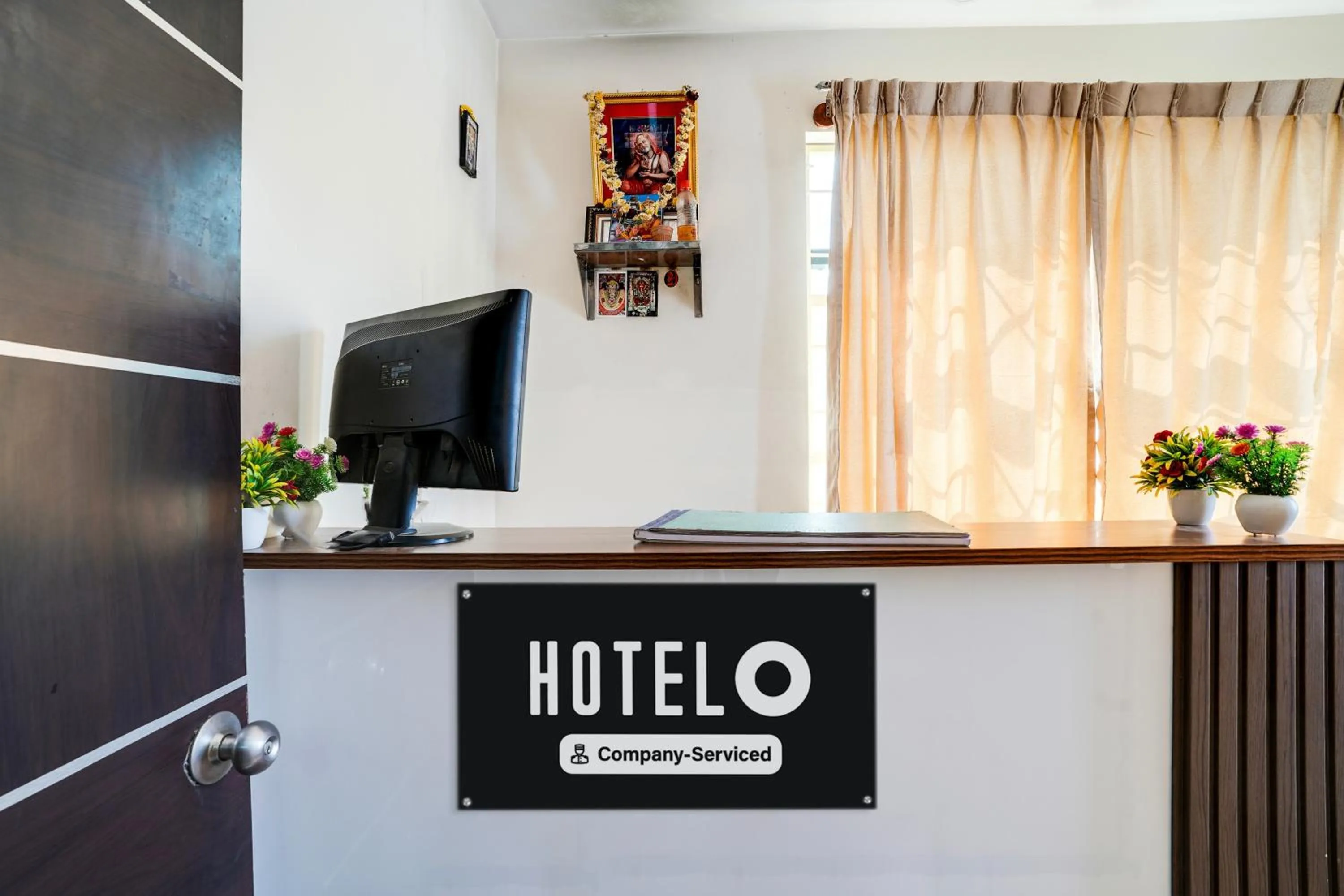 Lobby or reception in Super Hotel O Bangalore Near Reva Circle Formerly CKA Boarding