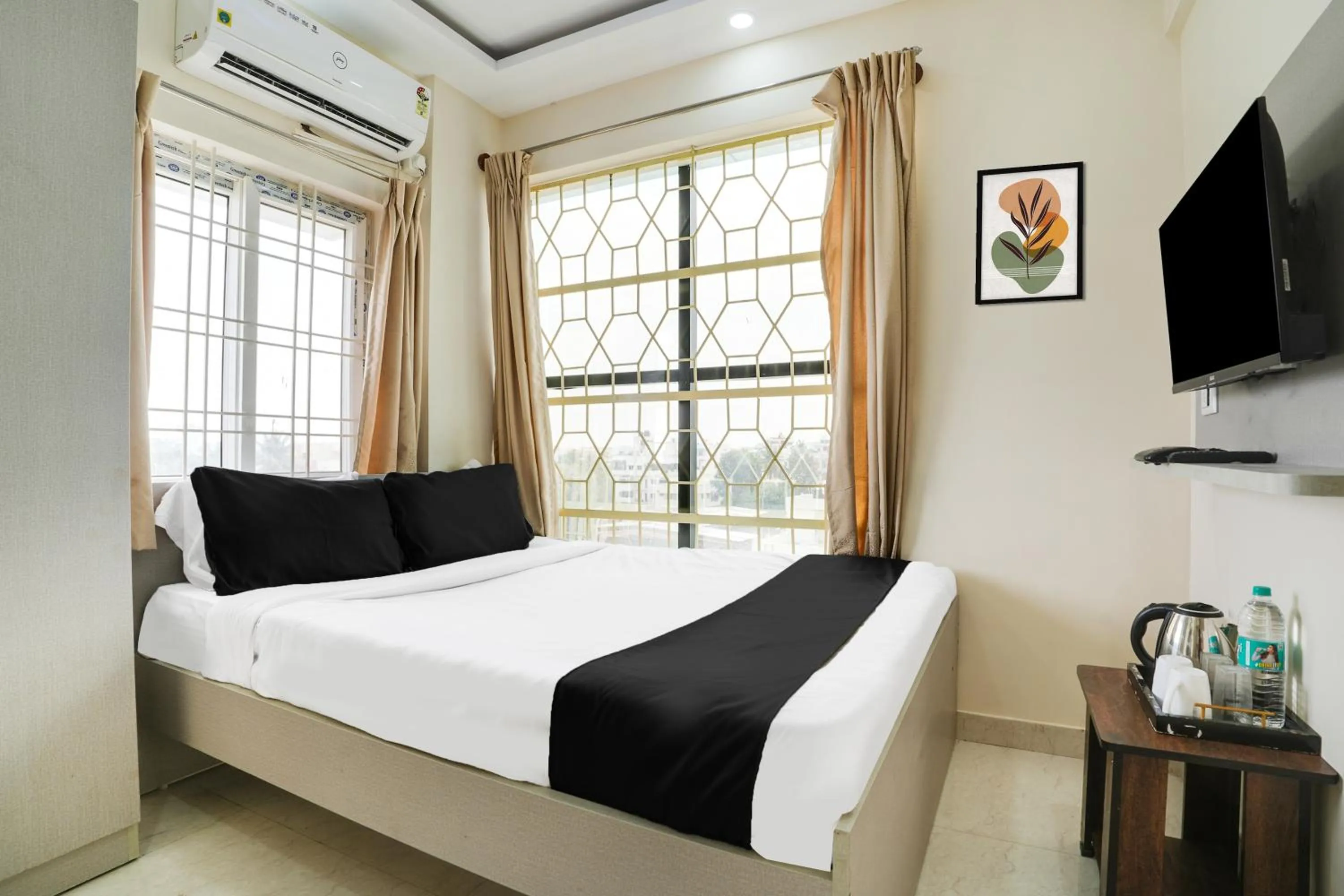 Bedroom, Bed in Super Hotel O Bangalore Near Reva Circle Formerly CKA Boarding