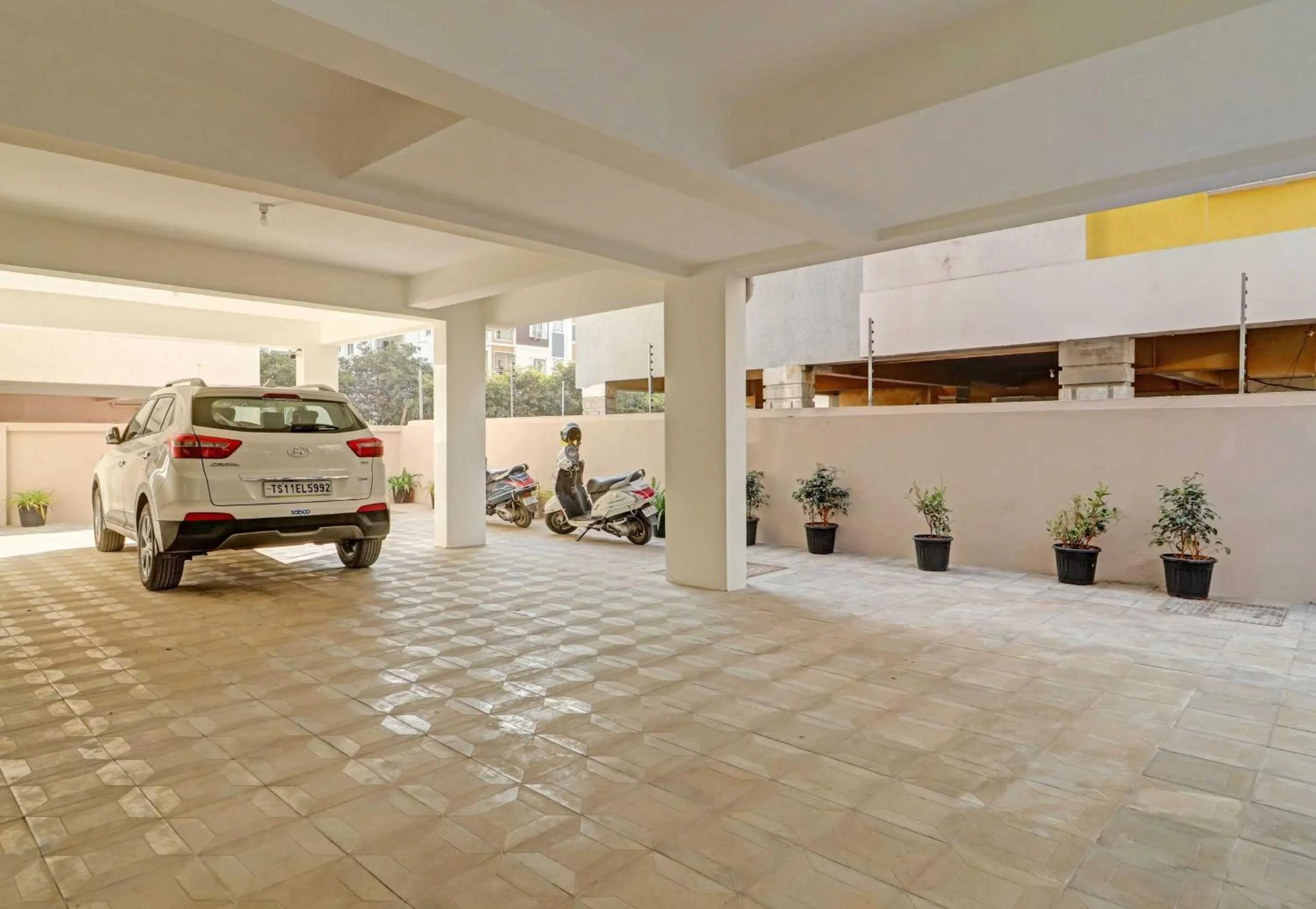 On site in Super Hotel O Qualia Nallagandla