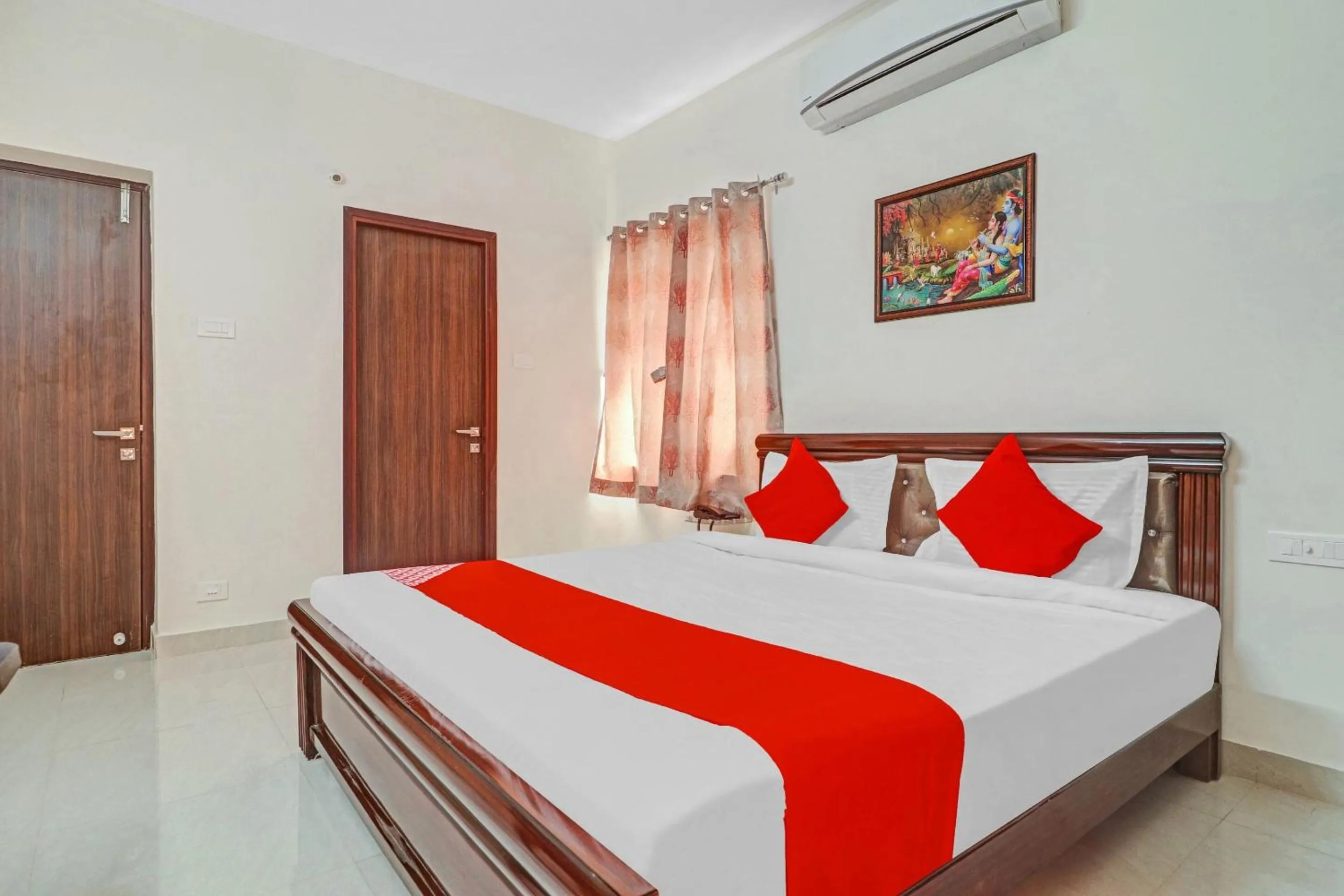 Bedroom, Bed in Super Hotel O Qualia Nallagandla