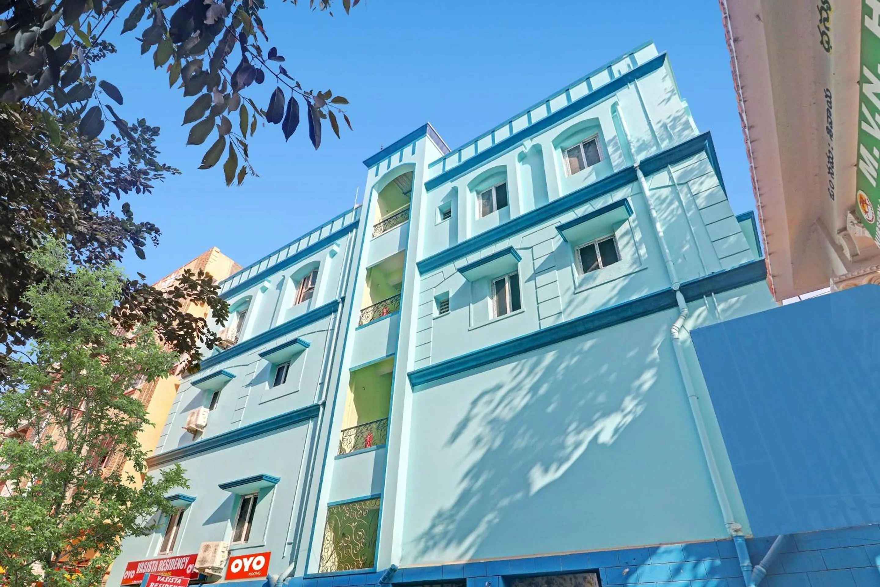 Facade/entrance in Hotel O Vasista Residency