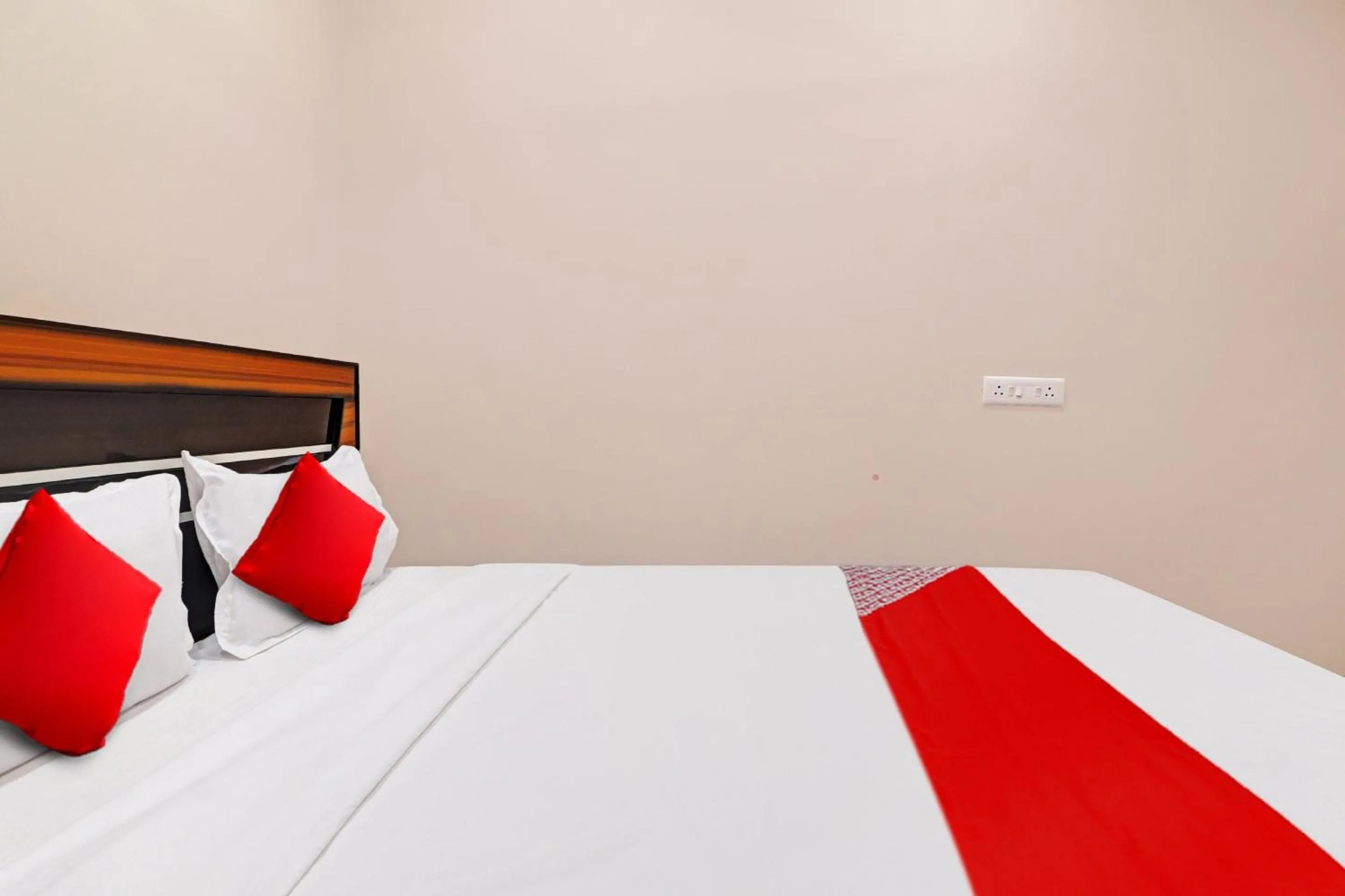 Bedroom, Bed in Hotel O Vasista Residency