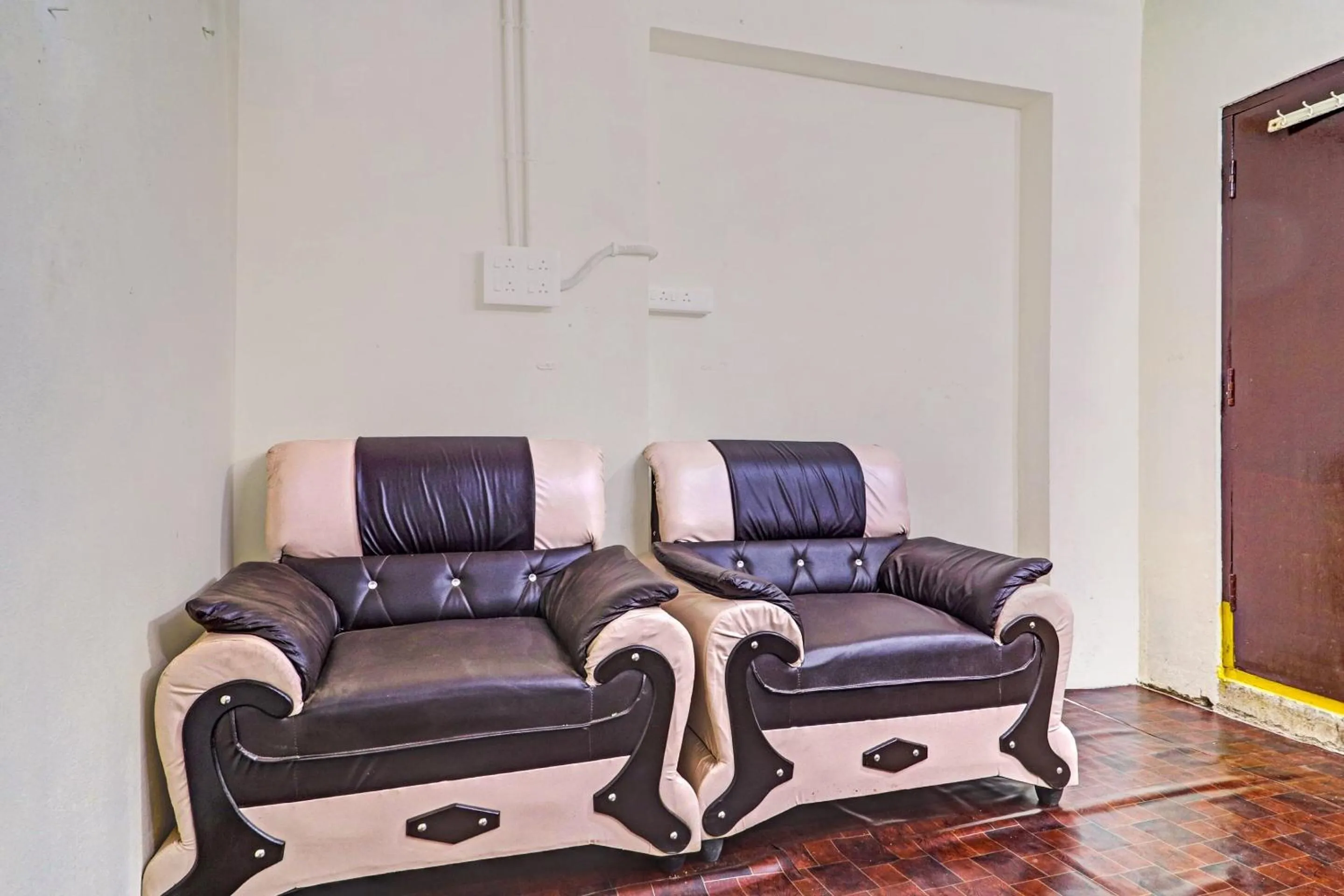 Lobby or reception in Hotel O Vasista Residency