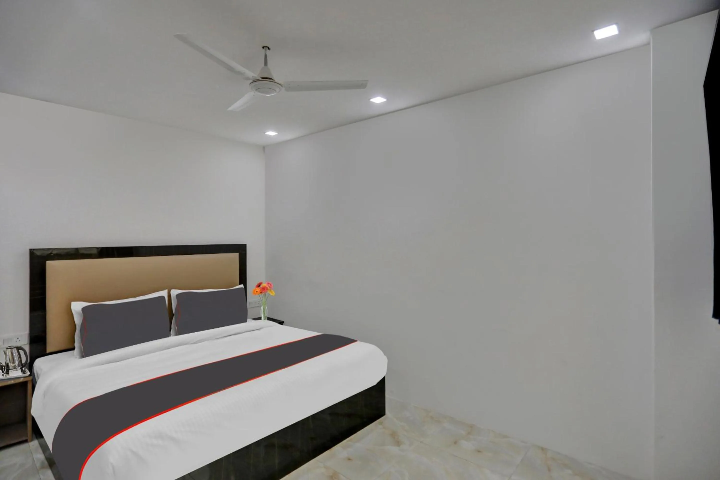 Facade/entrance, Bed in Townhouse THE ARROW Near Lotus Temple