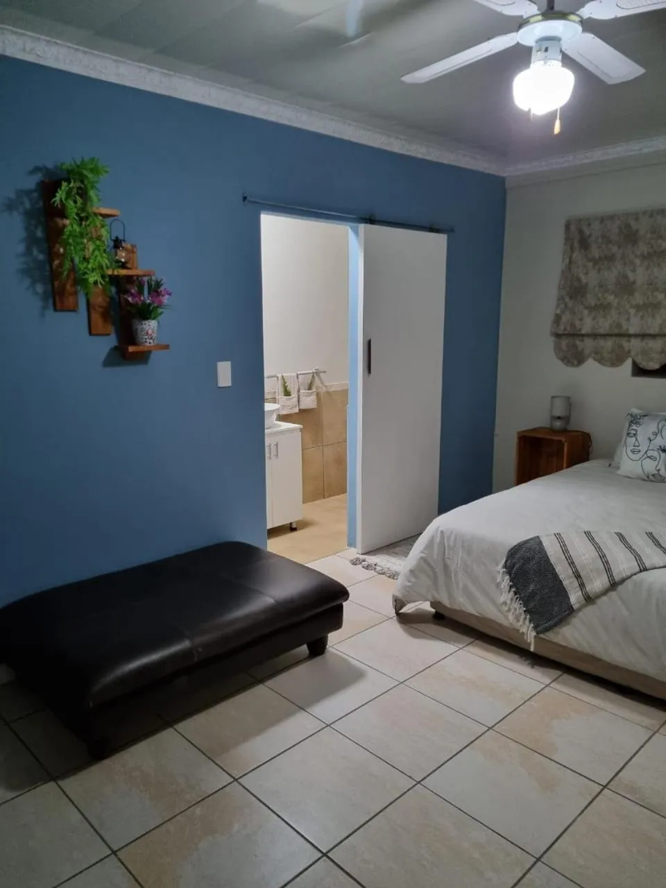 Photo of the whole room, Bed in La Maison on Vaal Bed and Breakfast