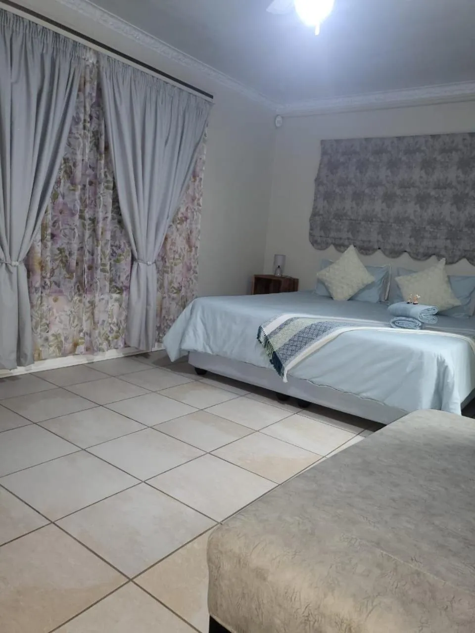 Bed in La Maison on Vaal Bed and Breakfast