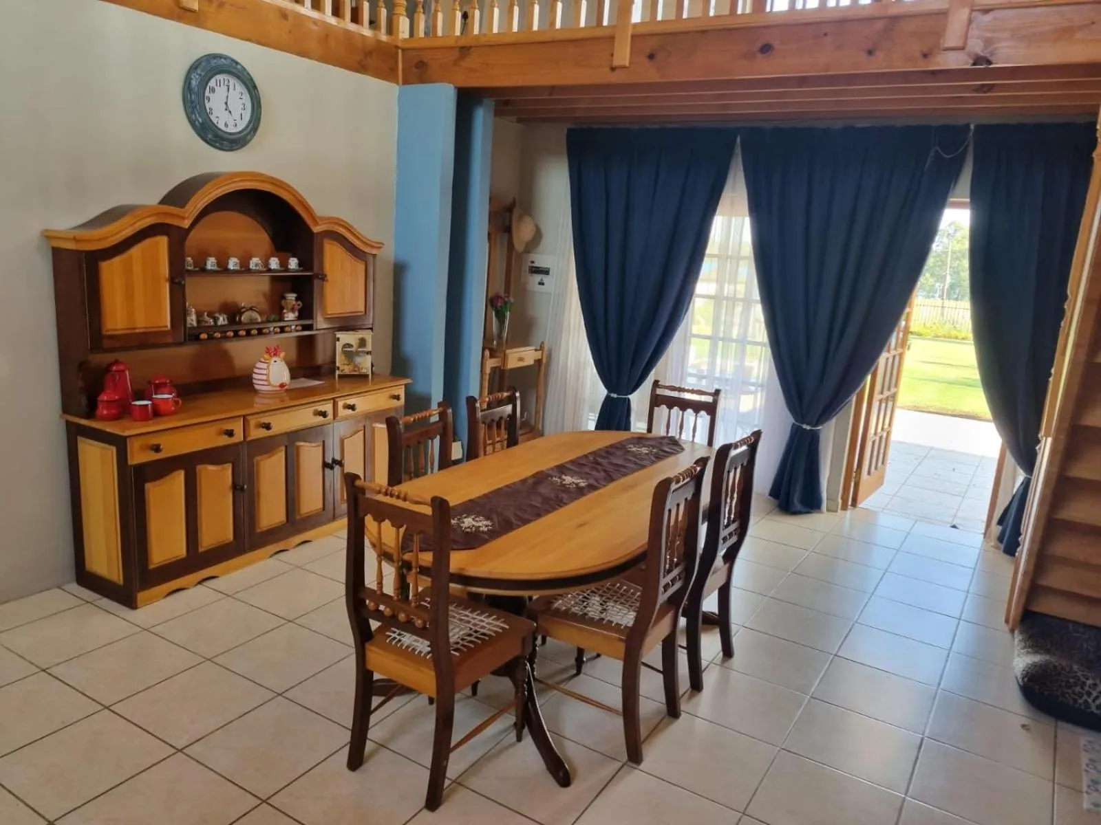 Dining area in La Maison on Vaal Bed and Breakfast