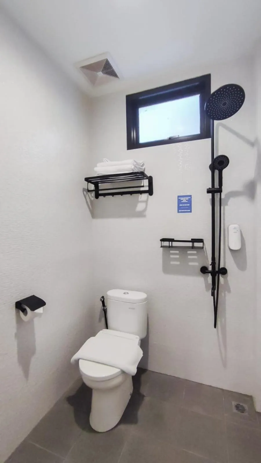 Bathroom in Atap Biru Residence